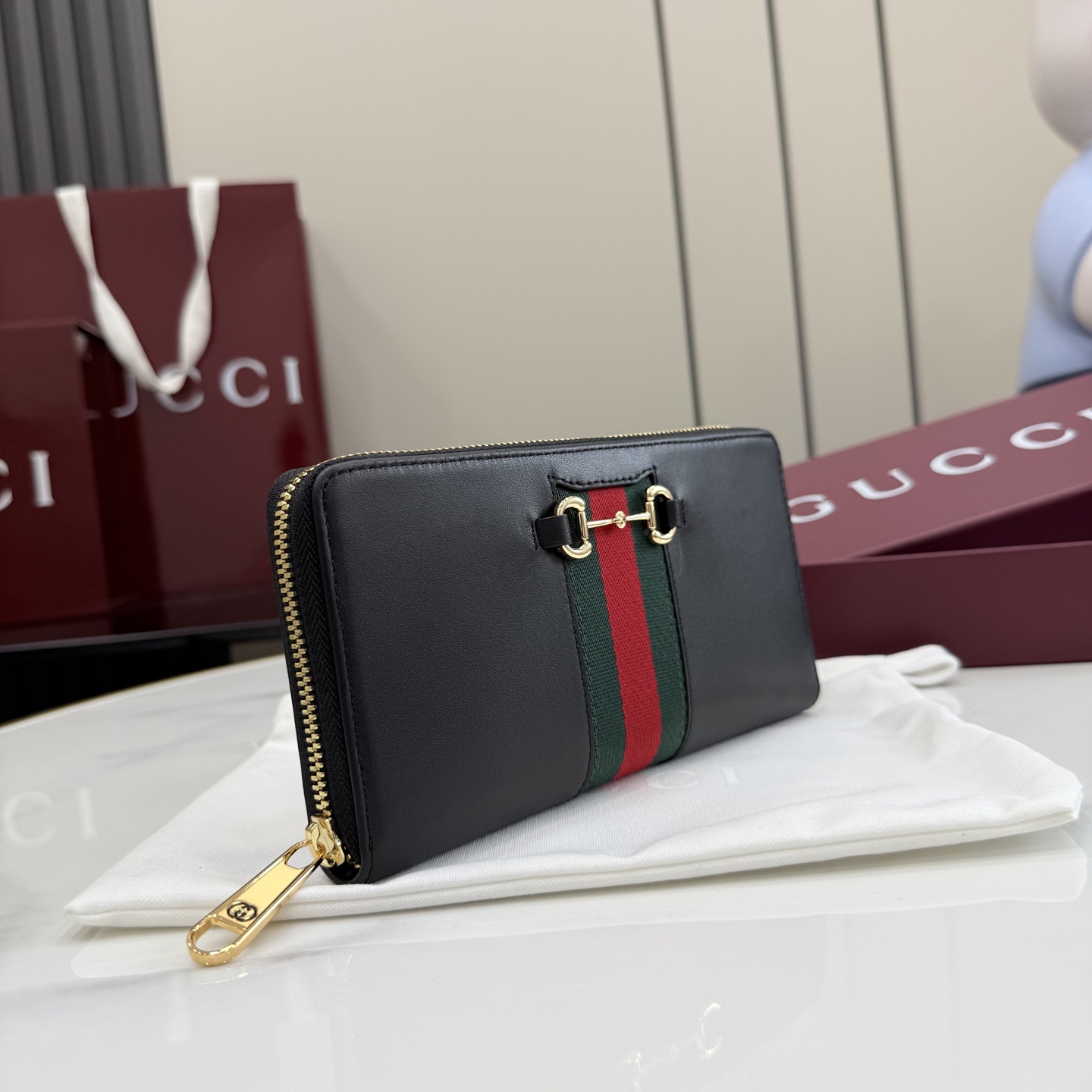 [Gucci] 구찌 Generation 26SS 레더 홀스빗 웹 장지갑