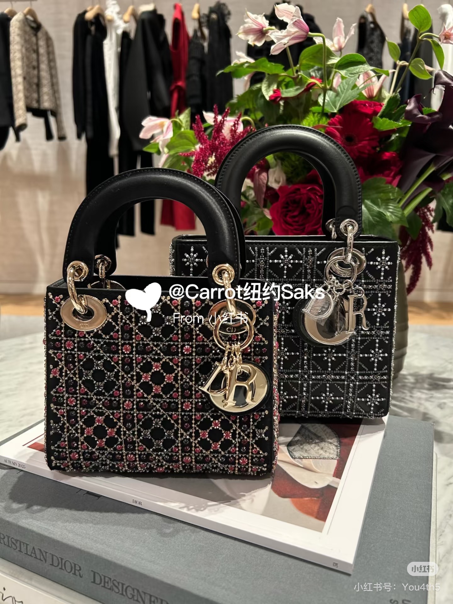 Dior 디올 레이디 디올(Lady Dior) 스몰 4구 핸드백 (블랙 비즈 자수) 가방