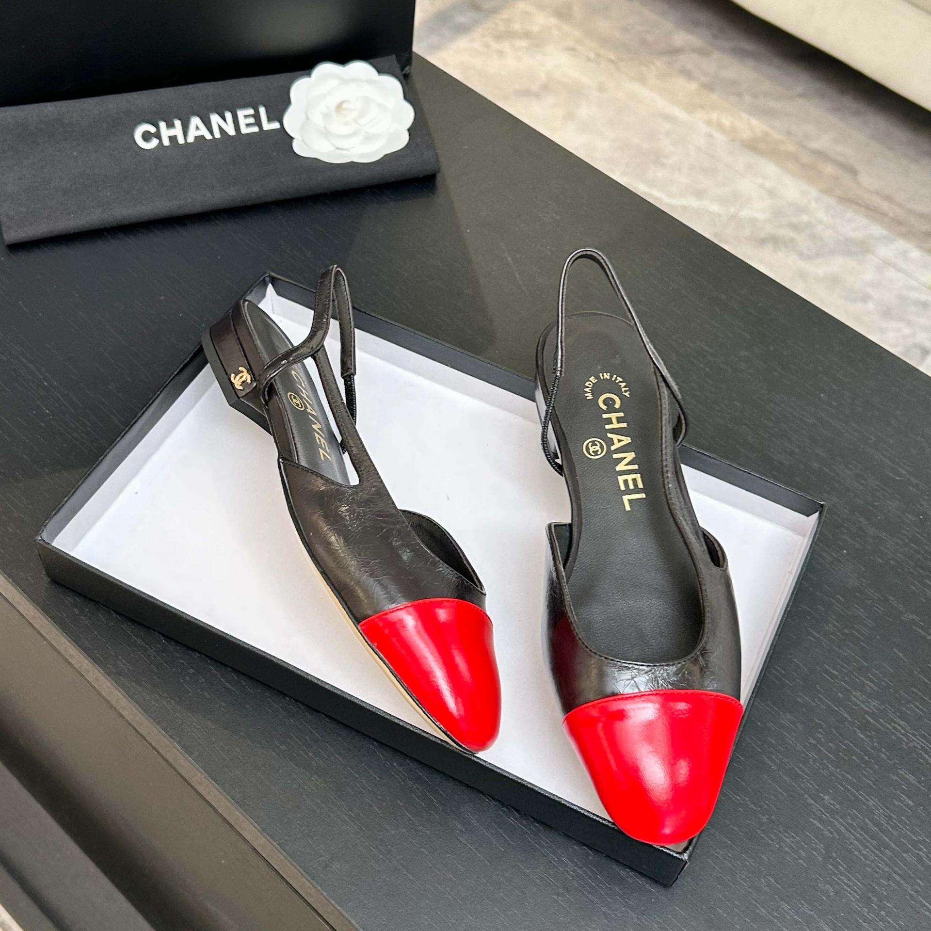 샤넬(CHANEL) 투톤 슬링백 로우힐 신발