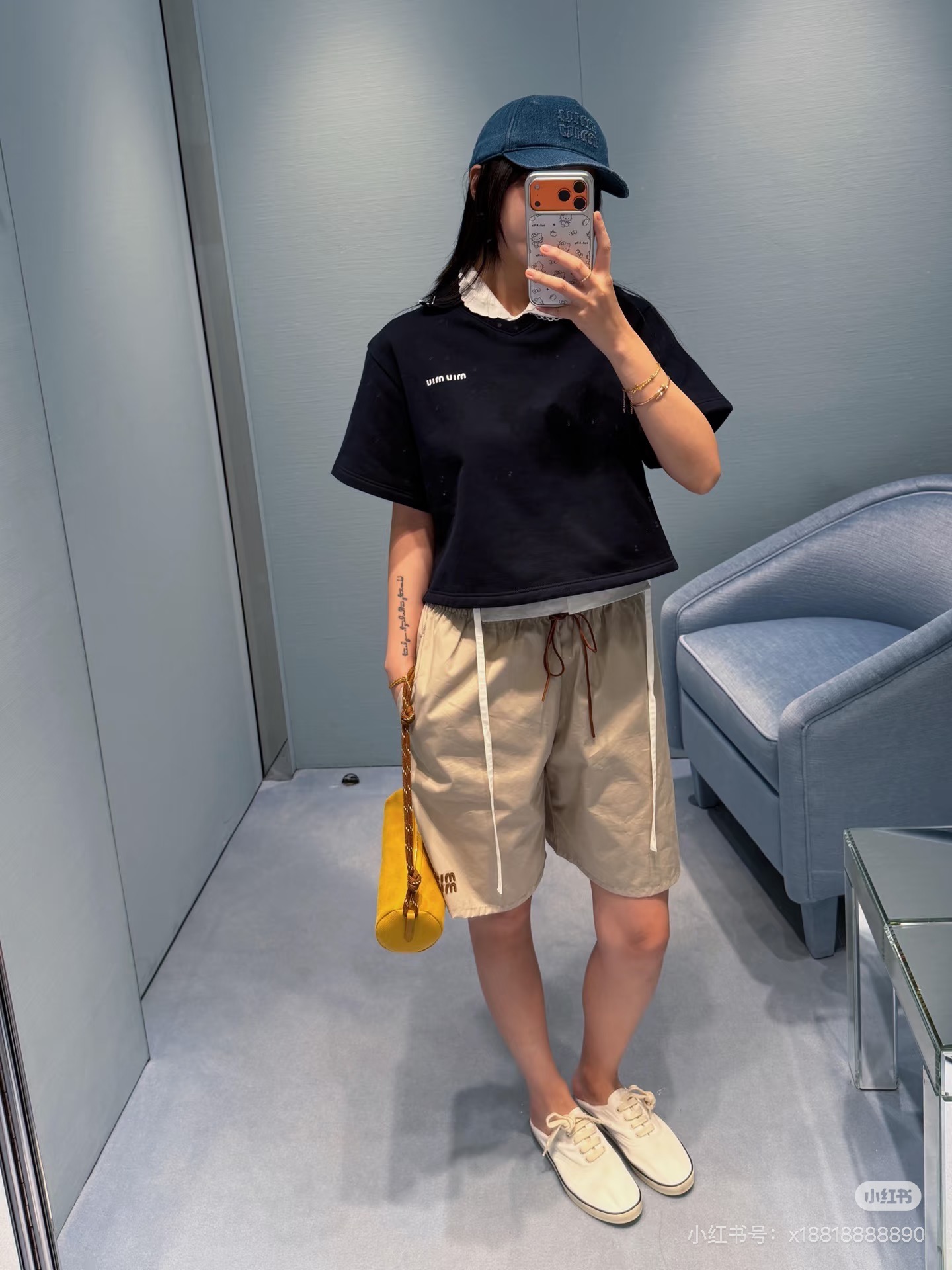 미우미우(MIU MIU) 자수 피케 폴로 티셔츠 상의 의류