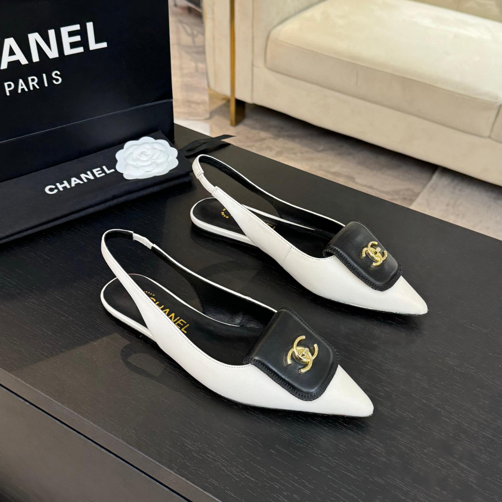 샤넬(CHANEL) 포인티드 슬링백 샌들 신발