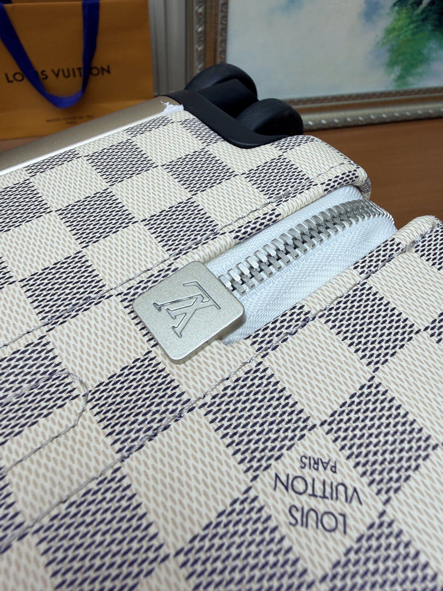 [Louis Vuitton] LV 루이비통 AM40910 최고급 오리지널 캐리어 (기내 반입 가능)