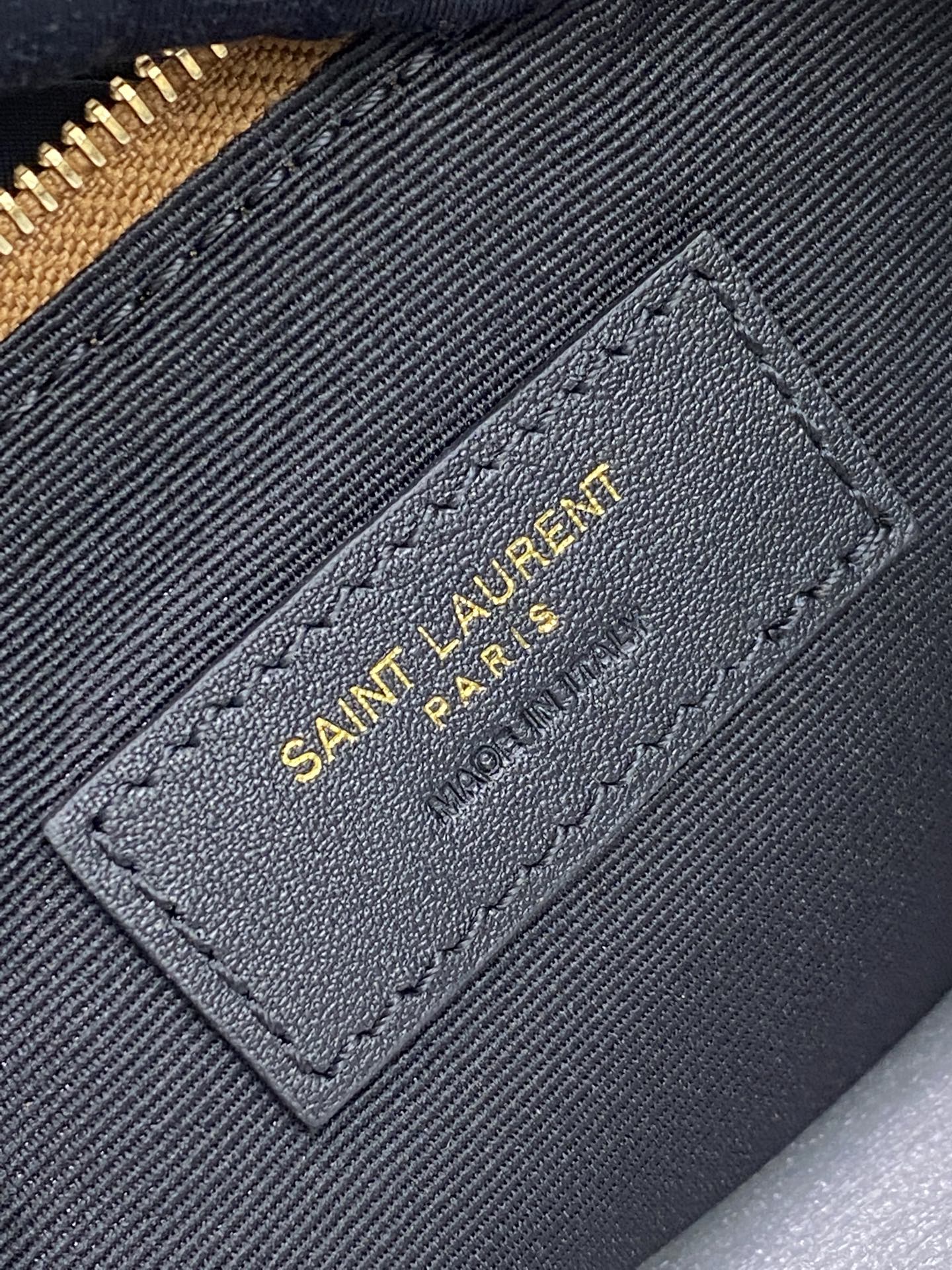 YSL 생로랑 빈티지 스웨이드 쇼퍼백 가방