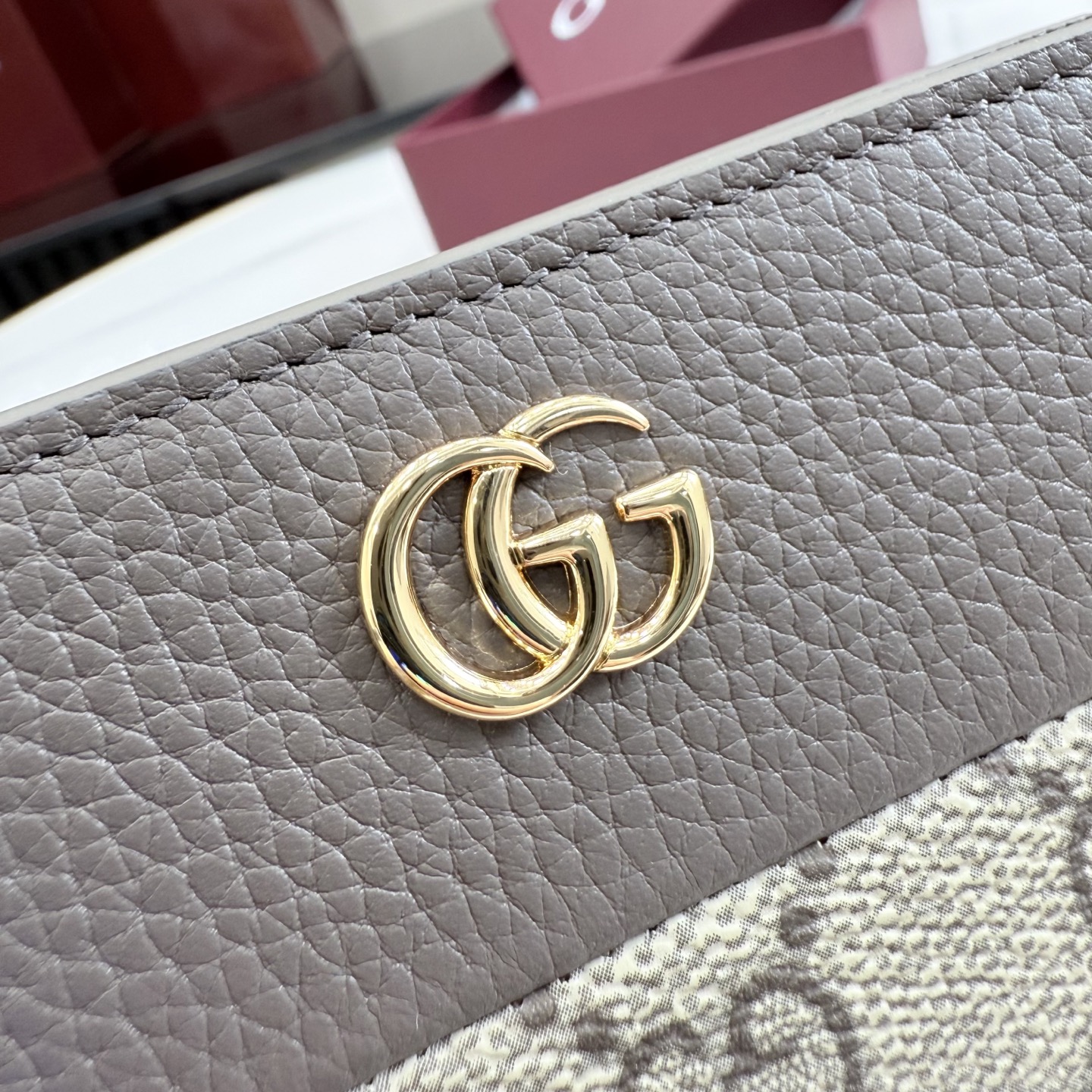 GUCCI 구찌 GG 마몽(GG Marmont) 컬렉션 - 믹스드 소재 컴팩트 지갑