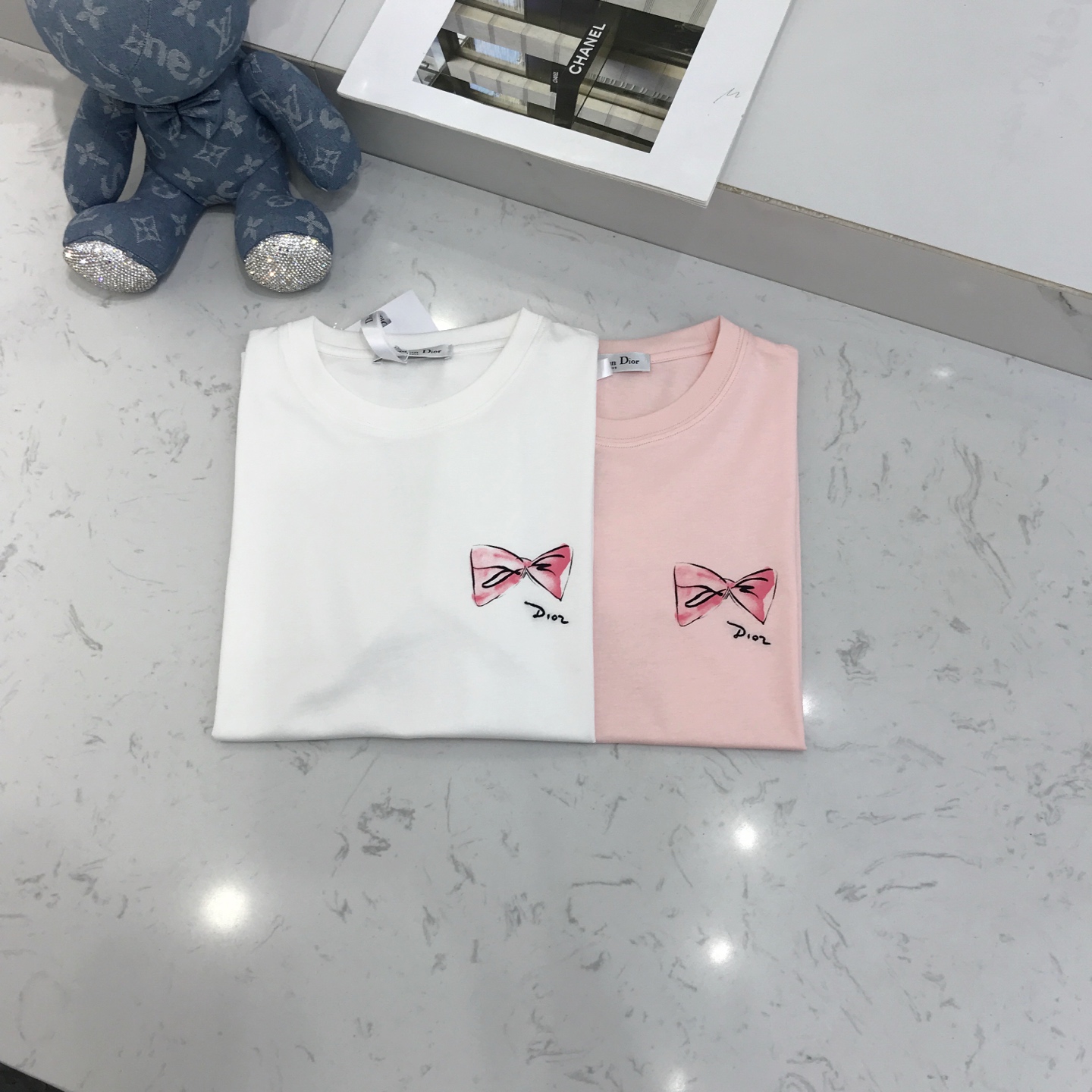 [Dior] 디올 핑크 리본 로고 반팔 티셔츠 의류