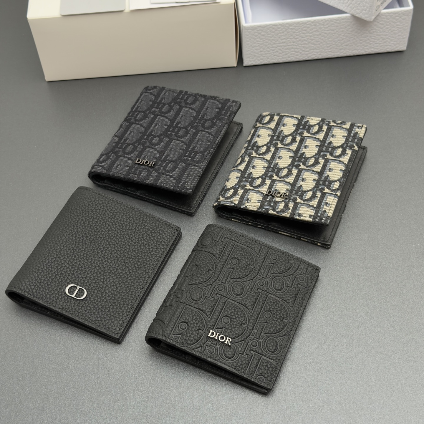 Dior 디올 맨즈 쇼트 바이폴드 지갑