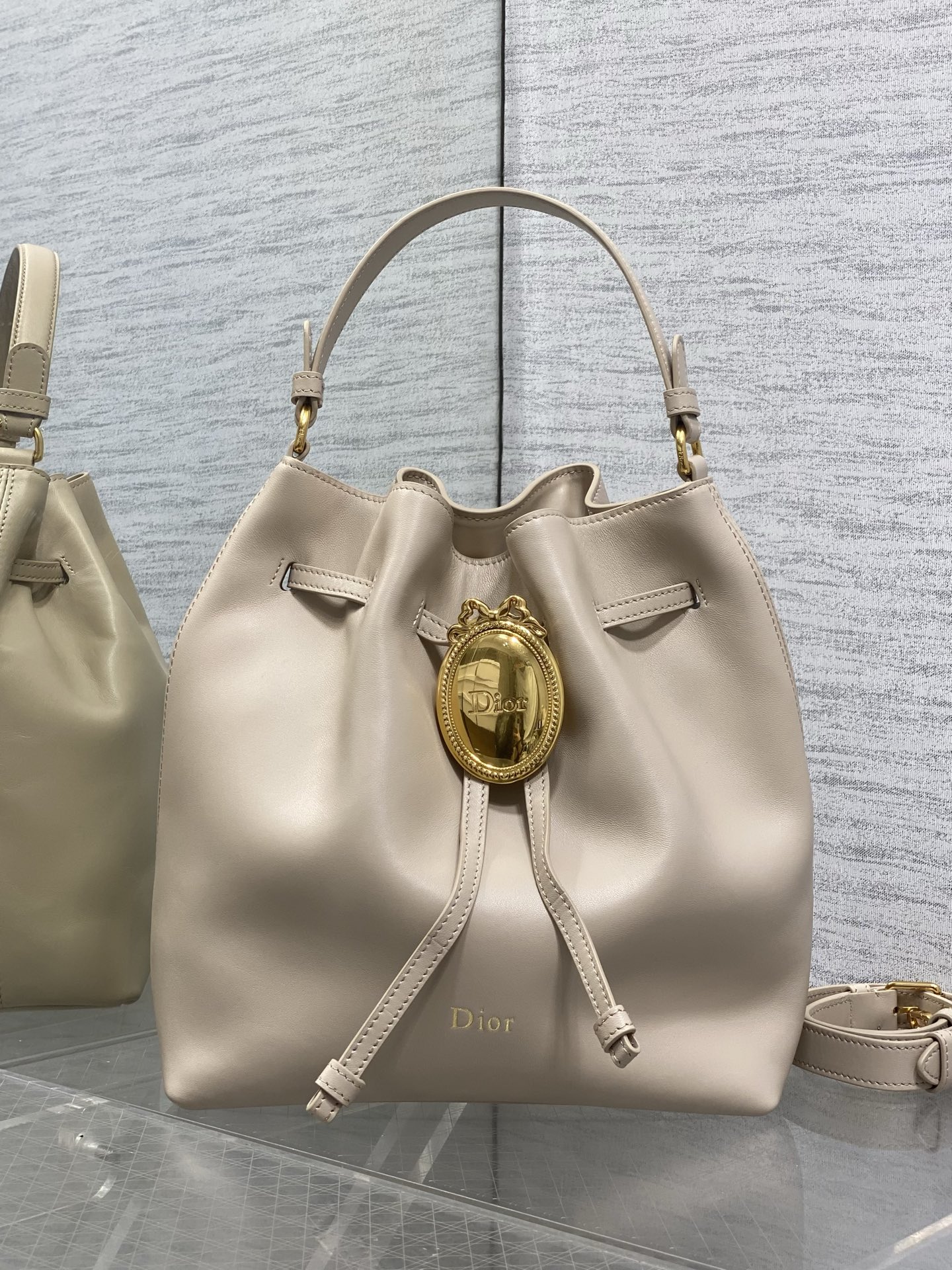 Dior 2027 스프링 디올 버킷백 가방