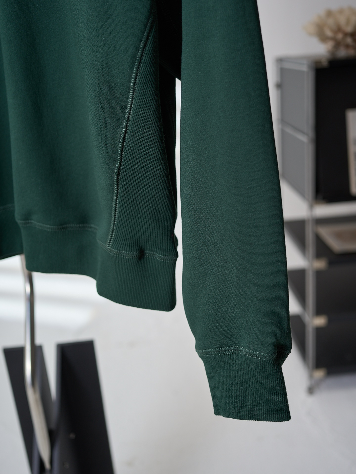 아크네(Acne studios) 로고 자수 맨투맨 상의 의류