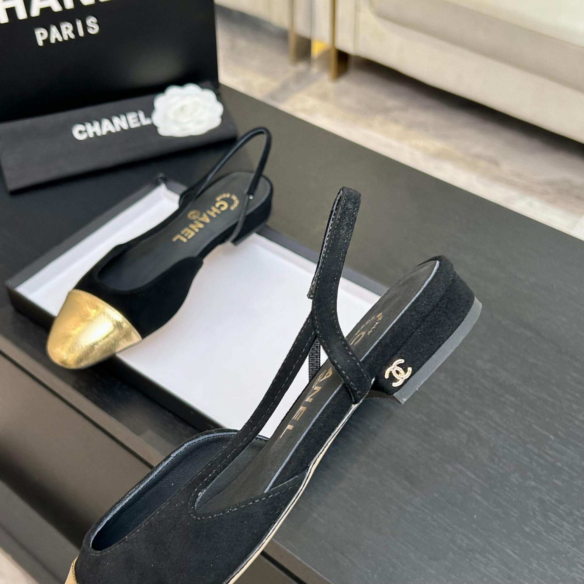 샤넬(CHANEL) 투톤 슬링백 로우힐 신발