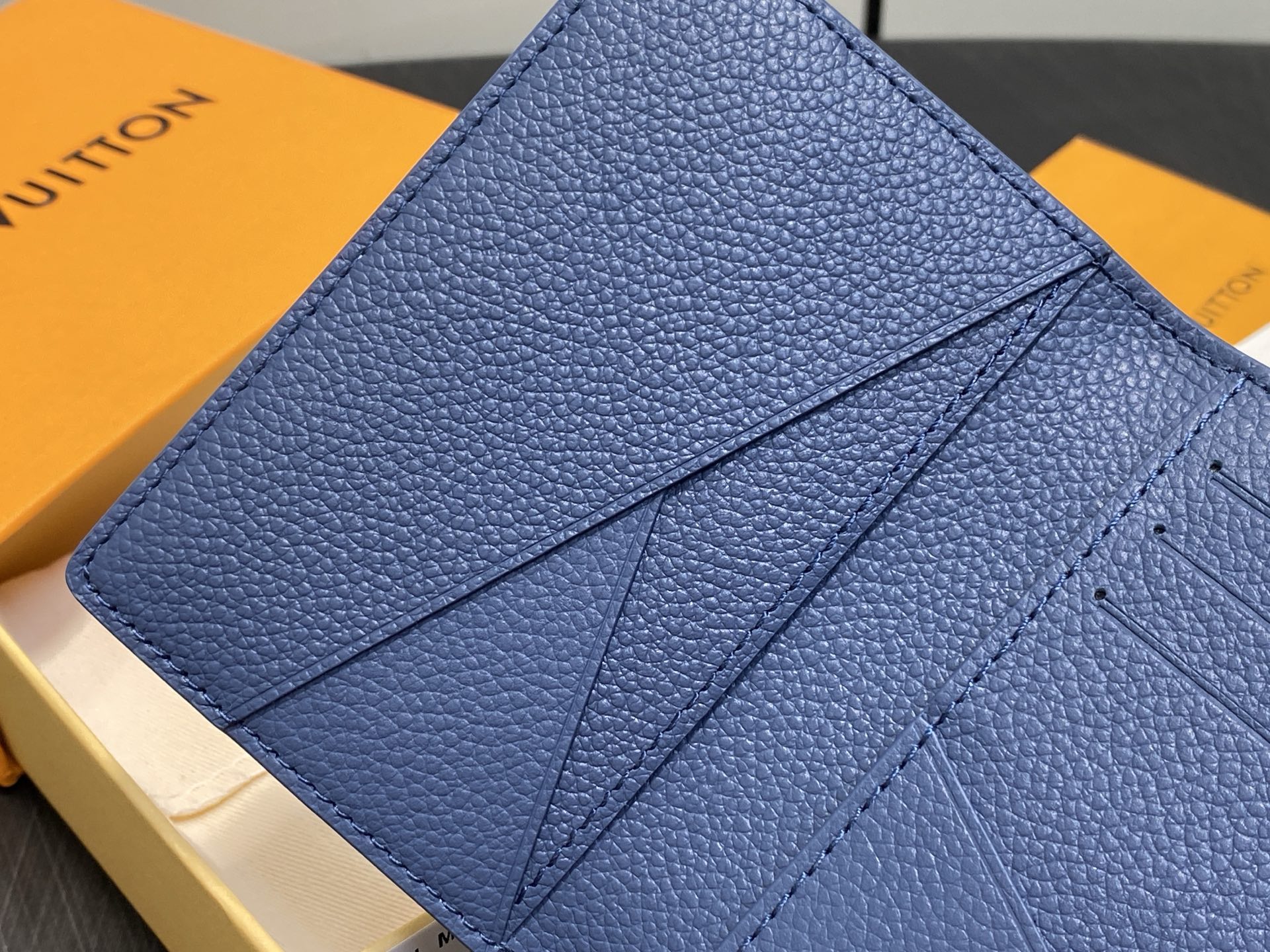 [Louis Vuitton] LV 루이비통 다모플라주 모자이크 포켓 오거나이저 (블루) 지갑
