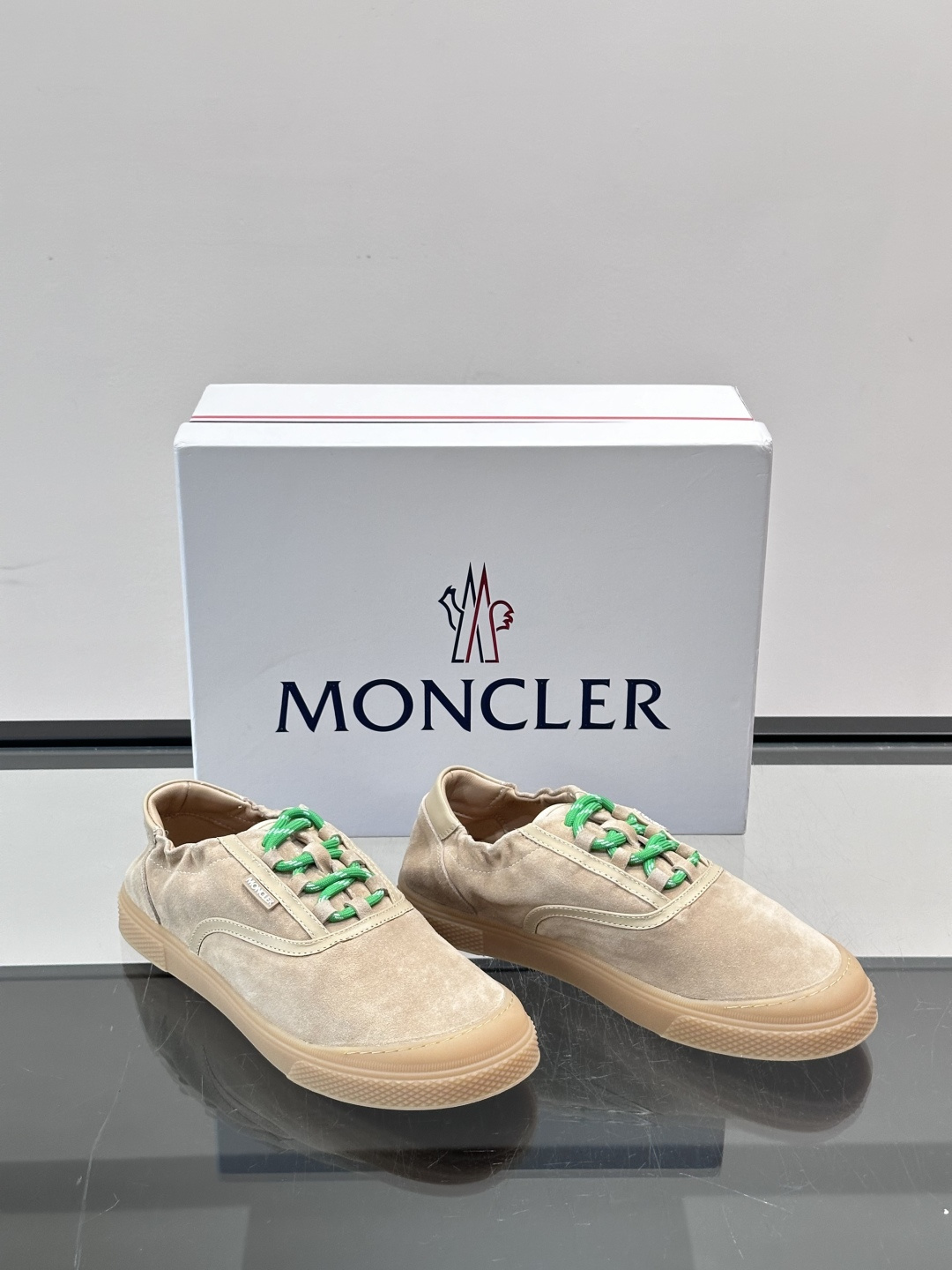 [Moncler] 몽클레르 몽클레어 베라(Vera) 남성 로우탑 스니커즈 / 슬립온 신발