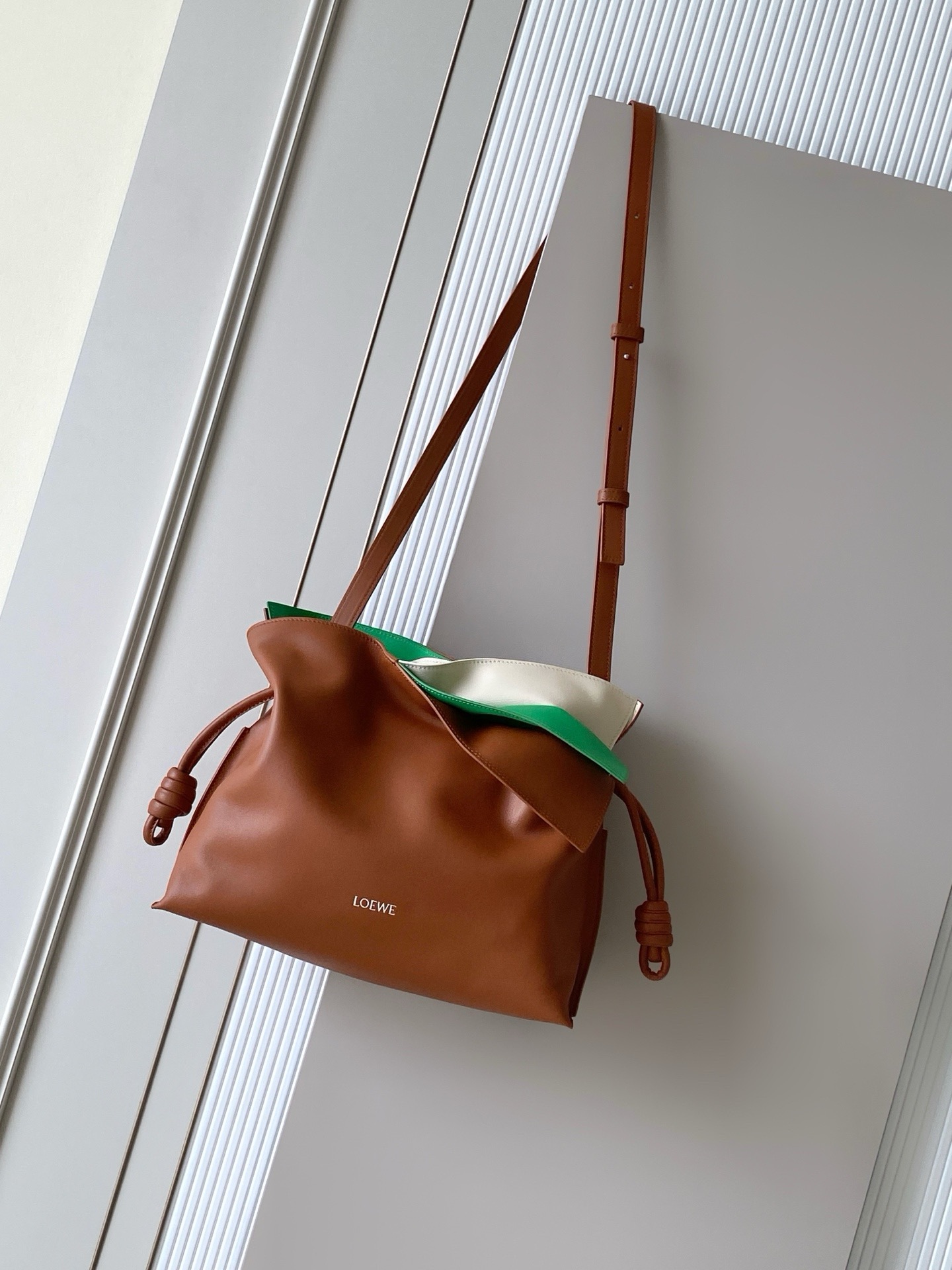 Loewe Flamenco Knot 30cm 로에베 숄더백 가방