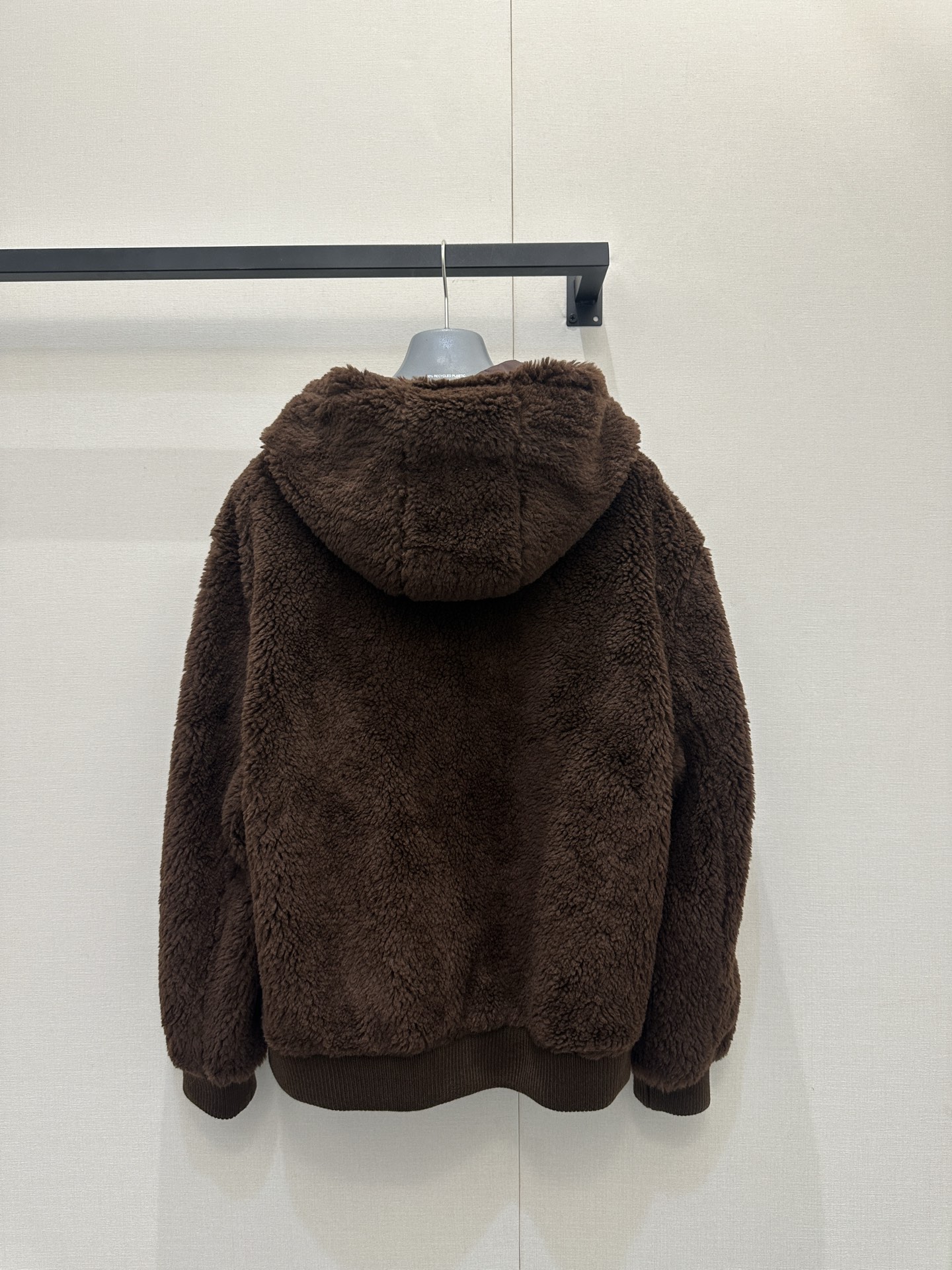 프라다(PRADA) 시어링 후드 집업 재킷 상의 의류