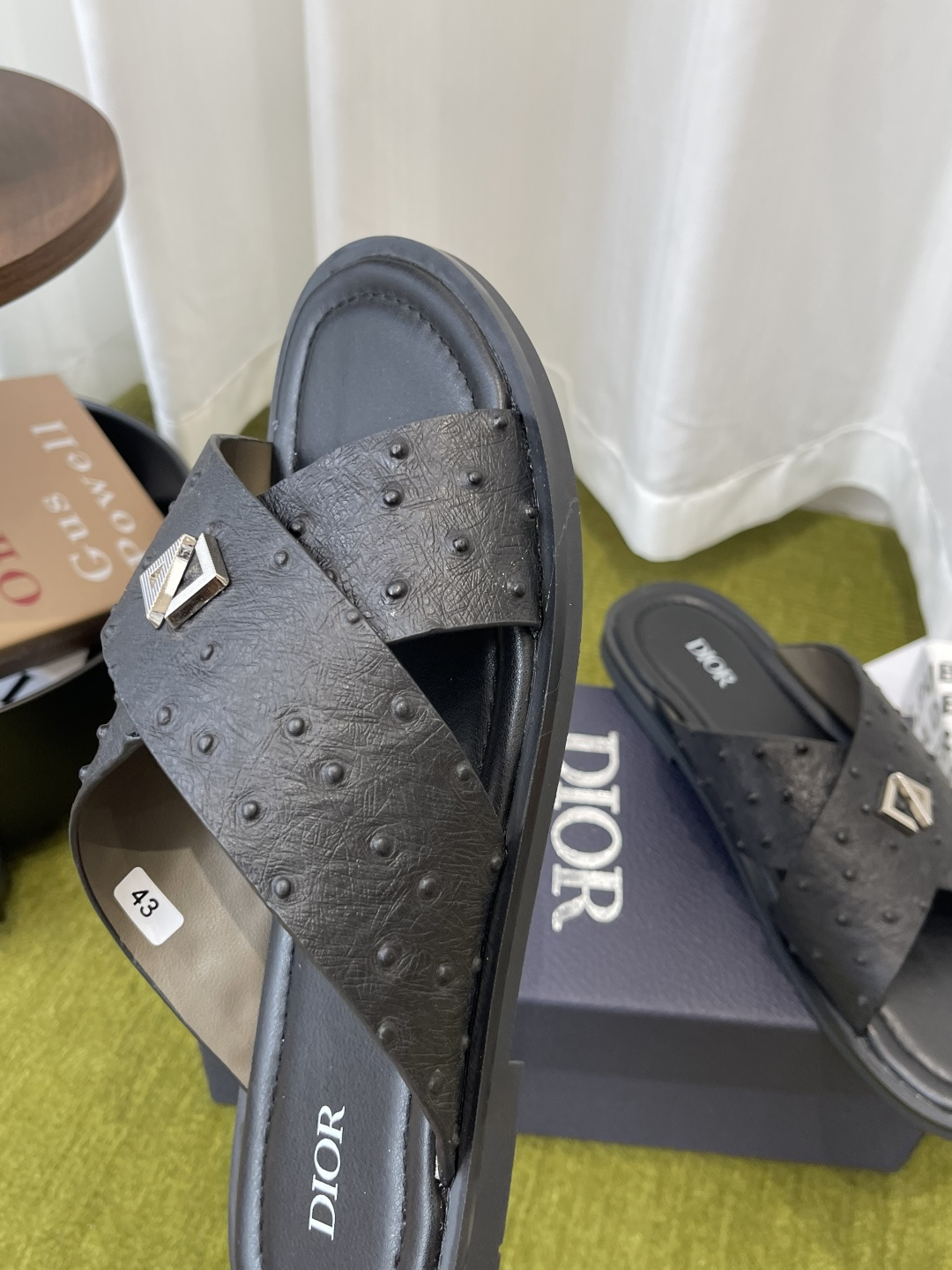 디올(Dior) 오블리크 크로스 슬리퍼 신발