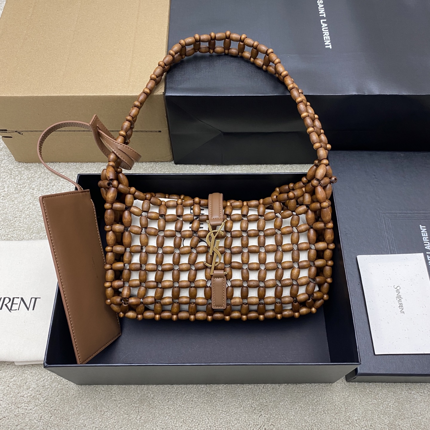 Saint Laurent YSL LE 5A7 생로랑 우드 비즈 호보백 가방 / 657228