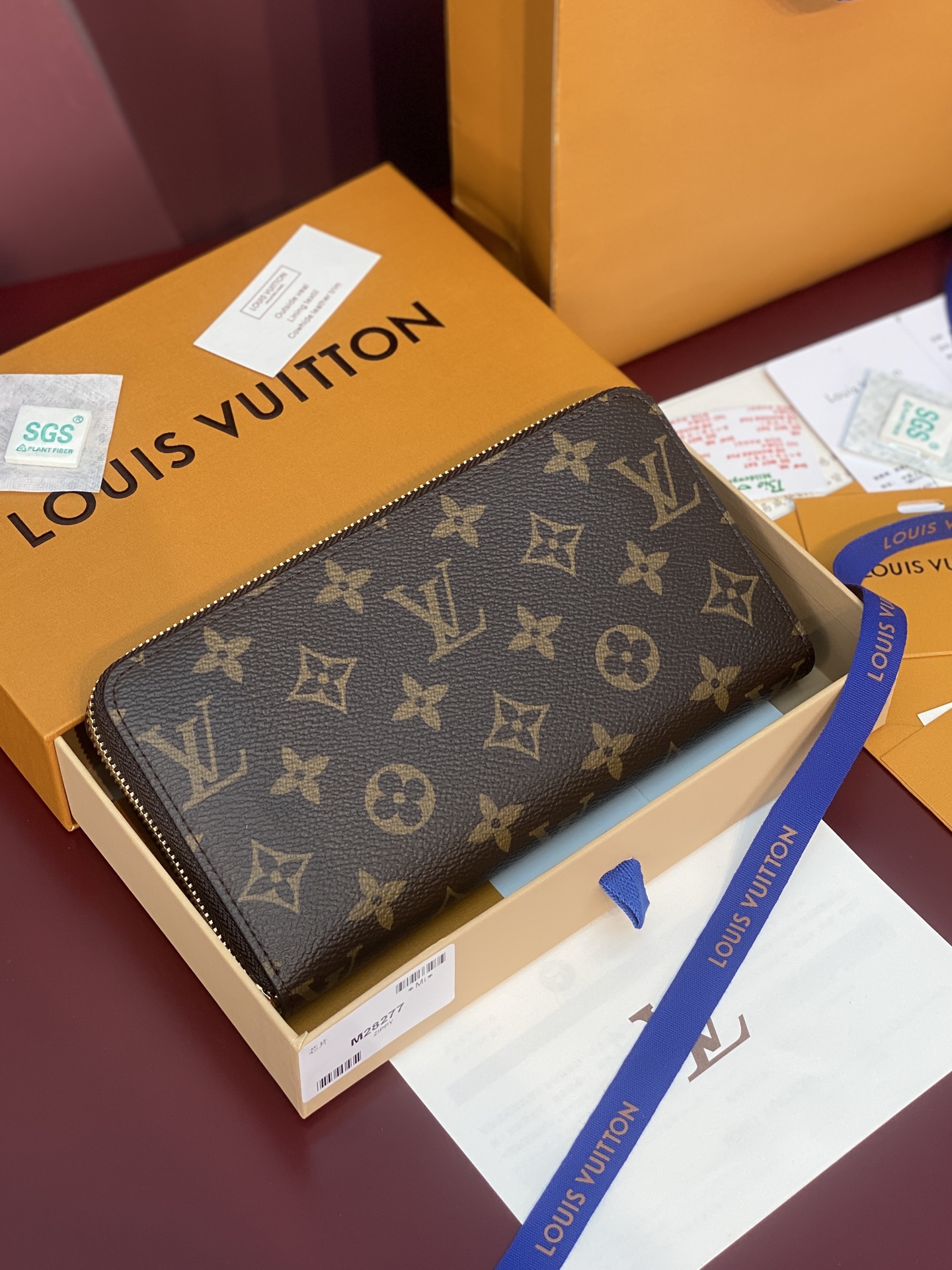 [Louis Vuitton] LV 루이비통 모노그램 Zippy 지피 월릿 (레몬 옐로우) 장지갑