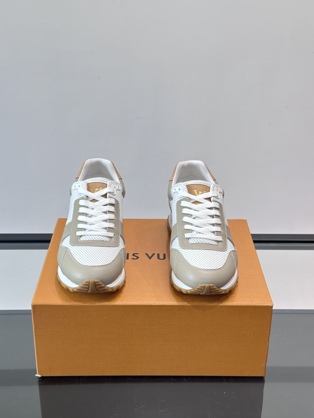 [Louis Vuitton] LV Run Away 루이비통 런 어웨이 맨즈 스니커즈 신발