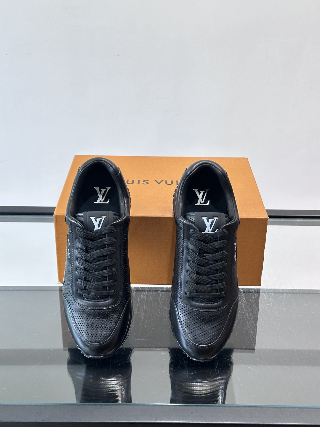 [Louis Vuitton] LV Run Away 루이비통 런 어웨이 맨즈 스니커즈 신발