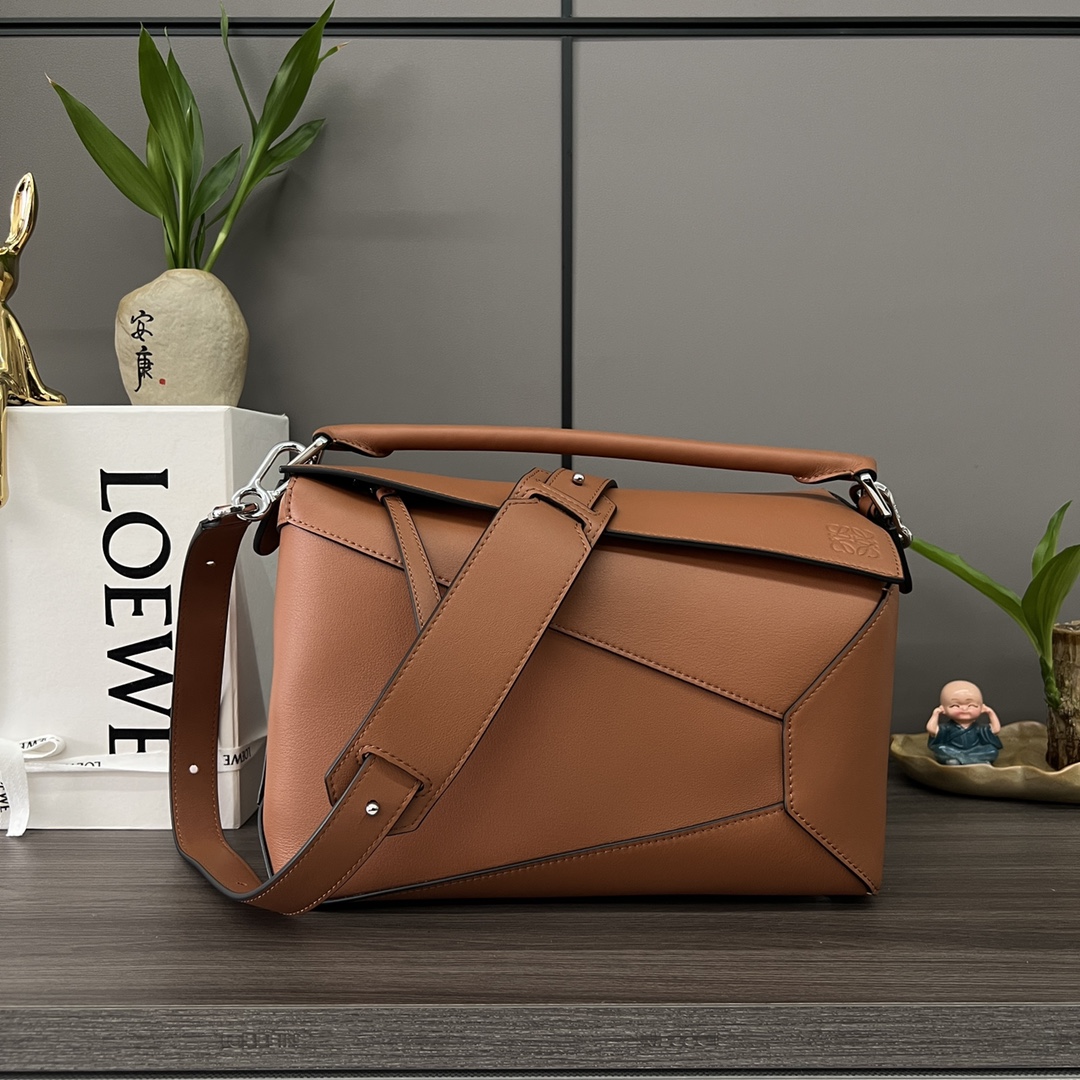 Loewe 로에베 퍼즐 미디엄 소프트 레더 백 가방