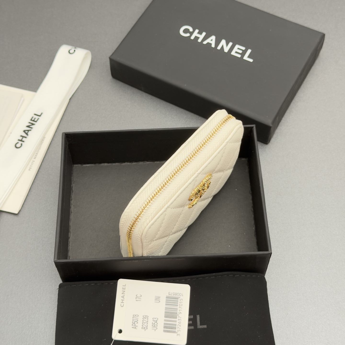 [Chanel] 샤넬 26SS 캐비어 멀티 젬스톤 미니 지퍼 코인 퍼스 지갑