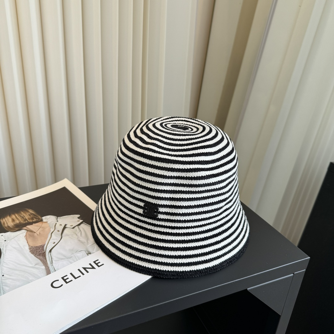셀린느(CELINE) 클래식 심플 버킷햇 모자