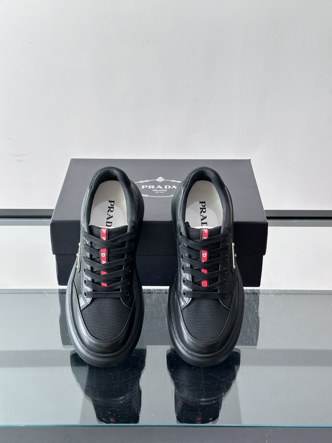 [Prada] 프라다 투톤 믹스 레더 & 메쉬 스니커즈 신발