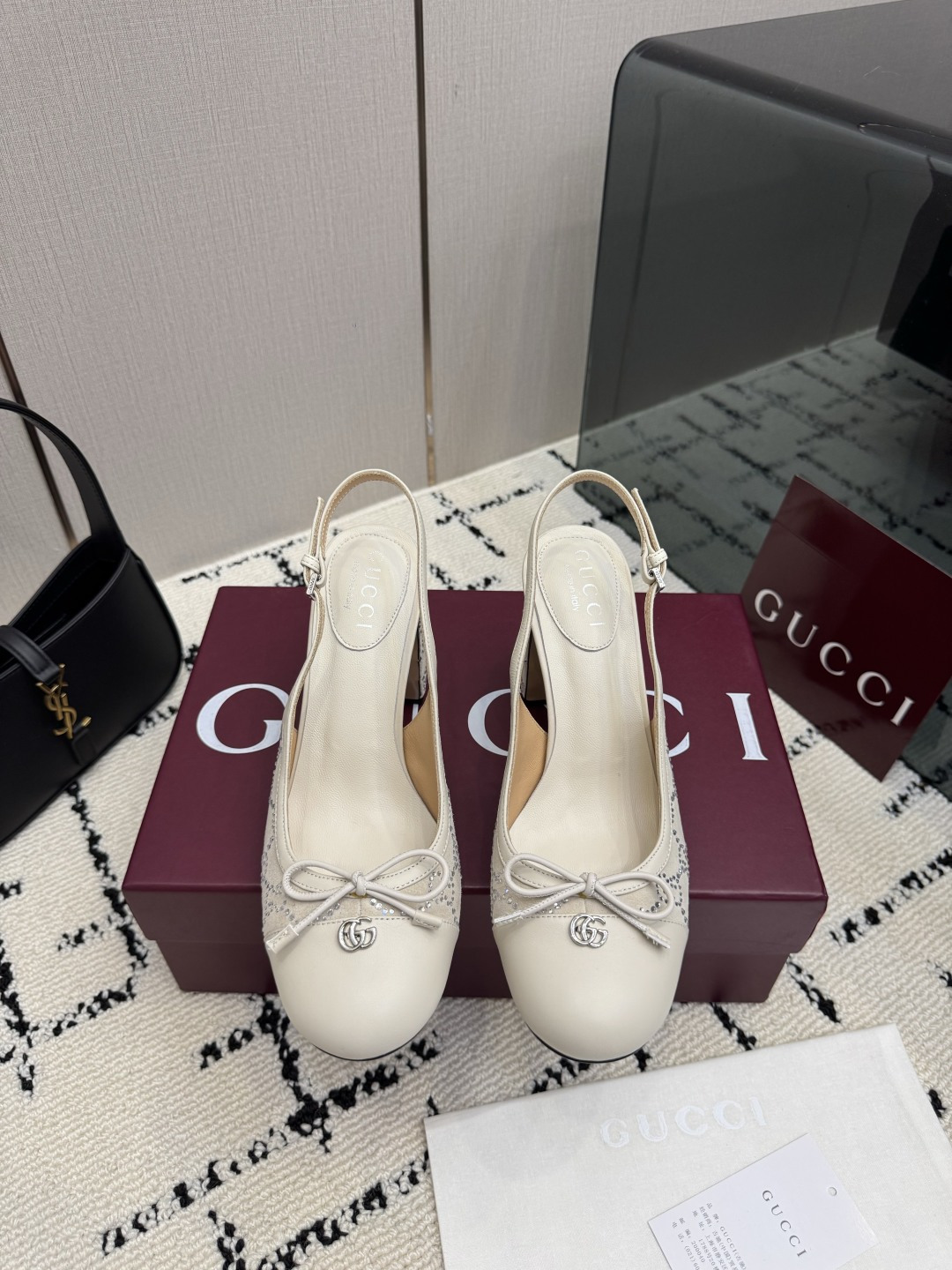 구찌(GUCCI) 홀스빗 발레리나 펌프스 신발