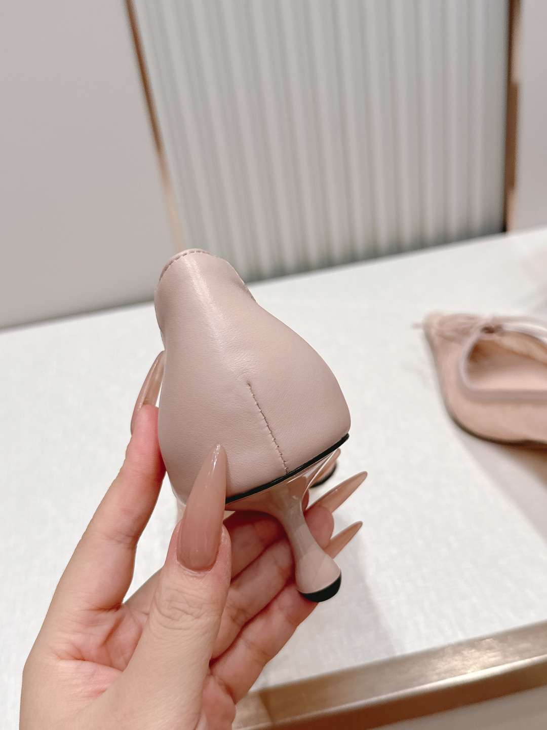 지미추(Jimmy Choo) 레이스업 레이스 포인티드토 펌프스 신발