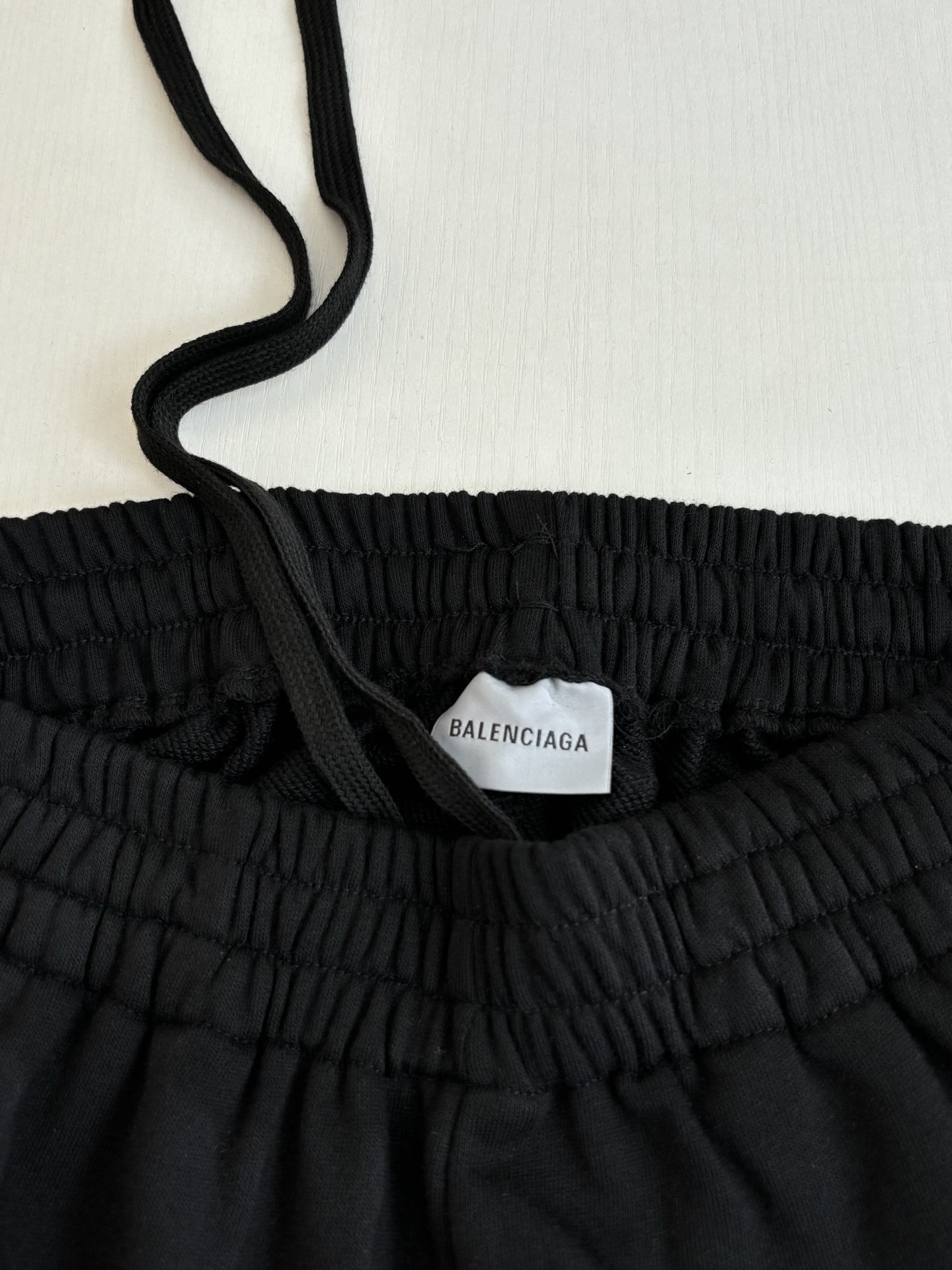발렌시아가(BALENCIAGA) 스포츠 와이드 스웨트팬츠 의류