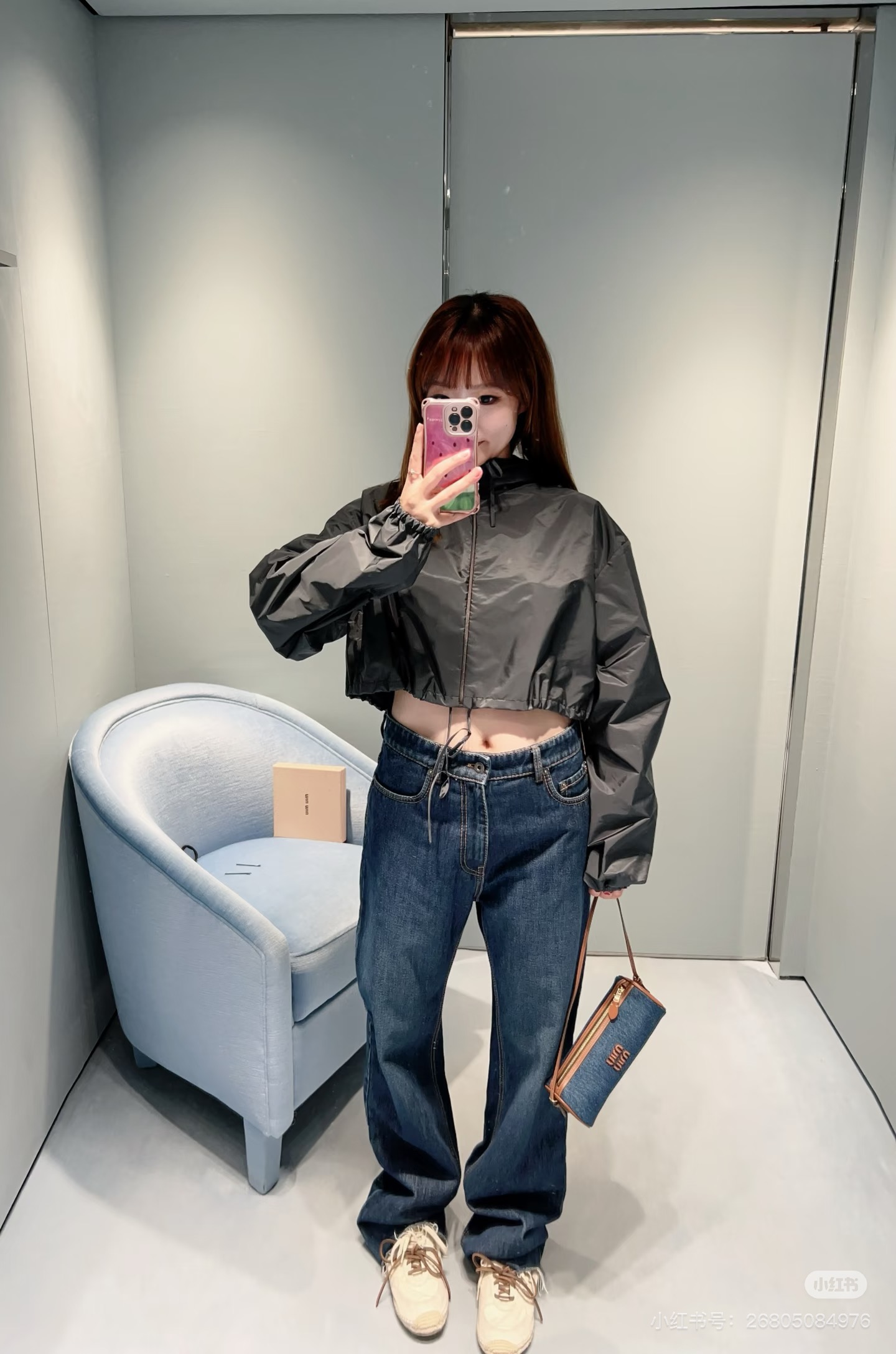 미우미우(MIU MIU) 후드 드로스트링 크롭 윈드브레이커 재킷 의류
