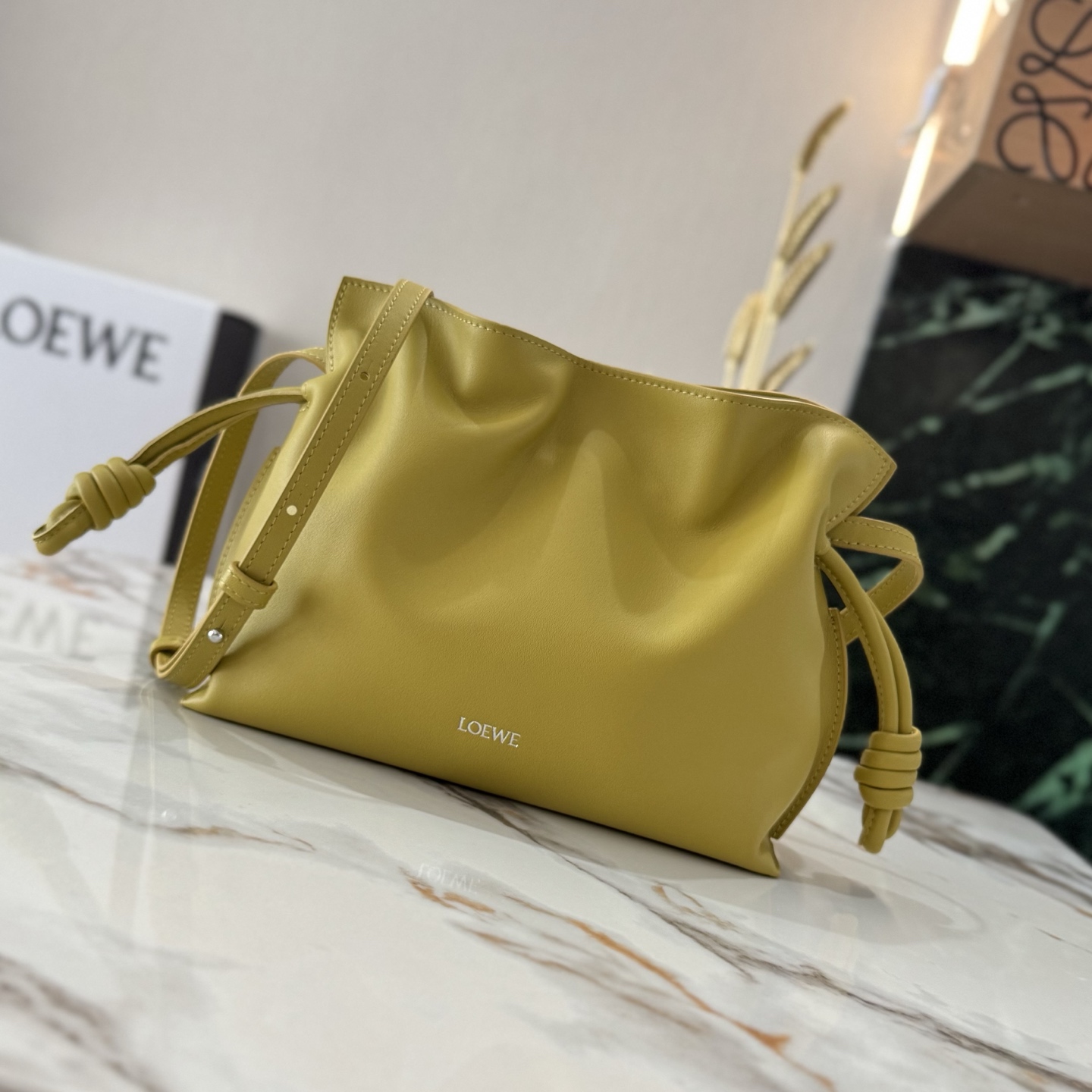 LOEWE 로에베 Flamenco 플라멩코 퍼스 나파 카프스킨 파우치 숄더백 가방