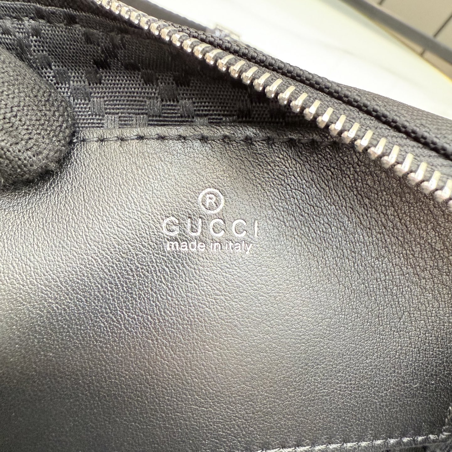 [Gucci] 구찌 Primavera 프리마베라 태그(Tag) 블랙 니롱 미니 백 힙색 가방