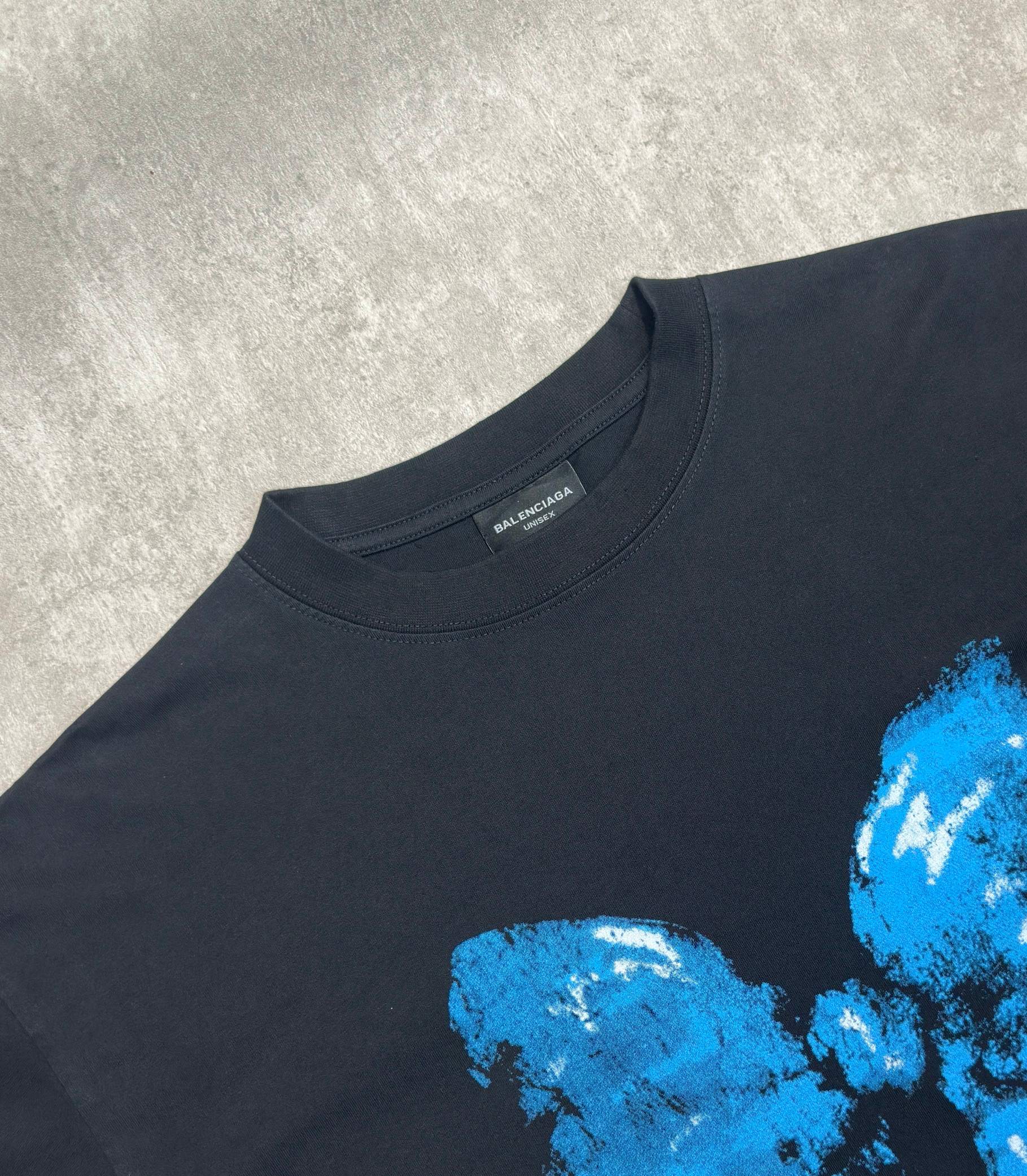 발렌시아가(BALENCIAGA) 블루 버터플라이 프린트 반팔 티셔츠 의류