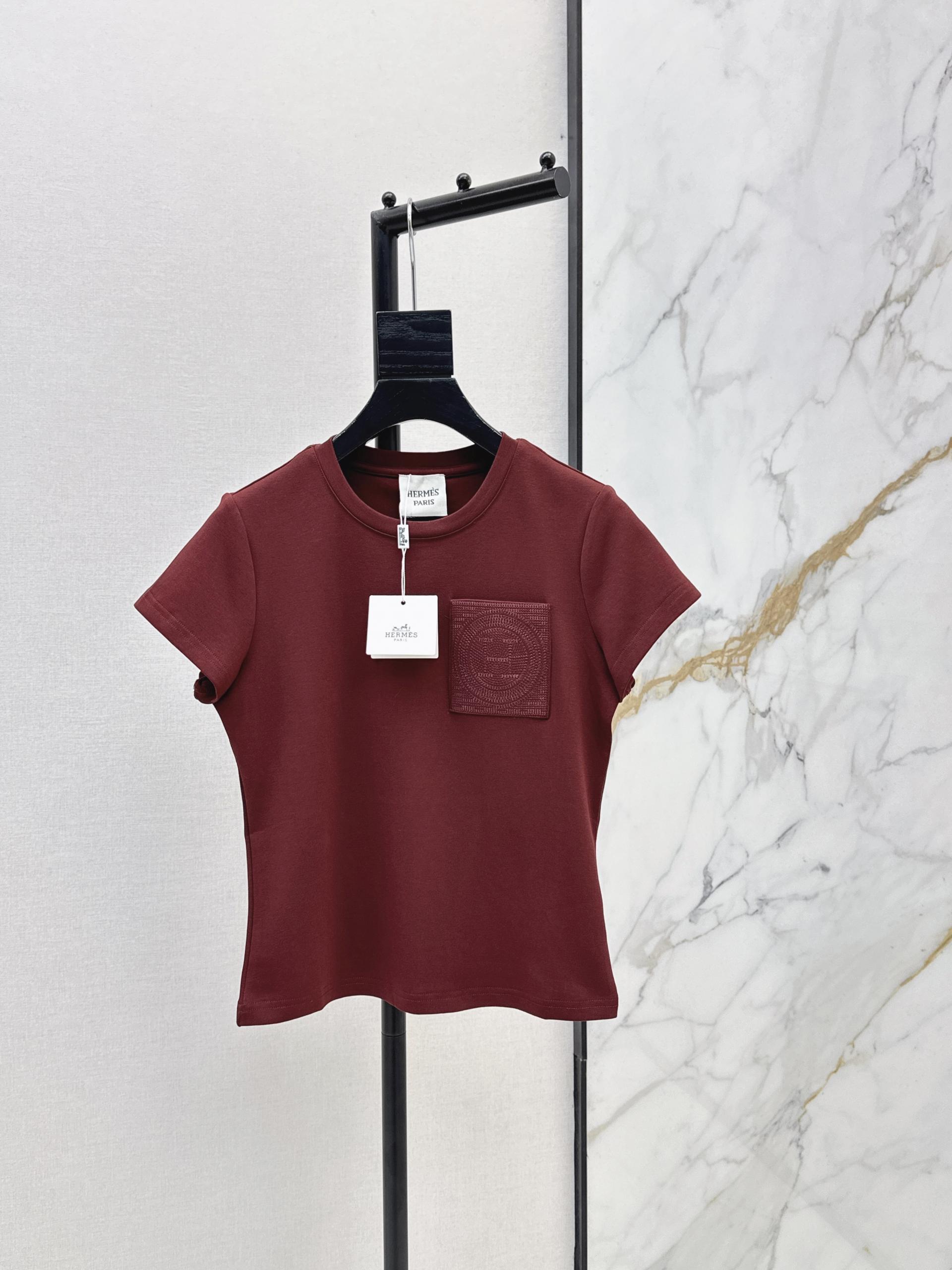 [Hermes] 에르메스 26SS 크롭 슬림핏 반팔 티셔츠 의류