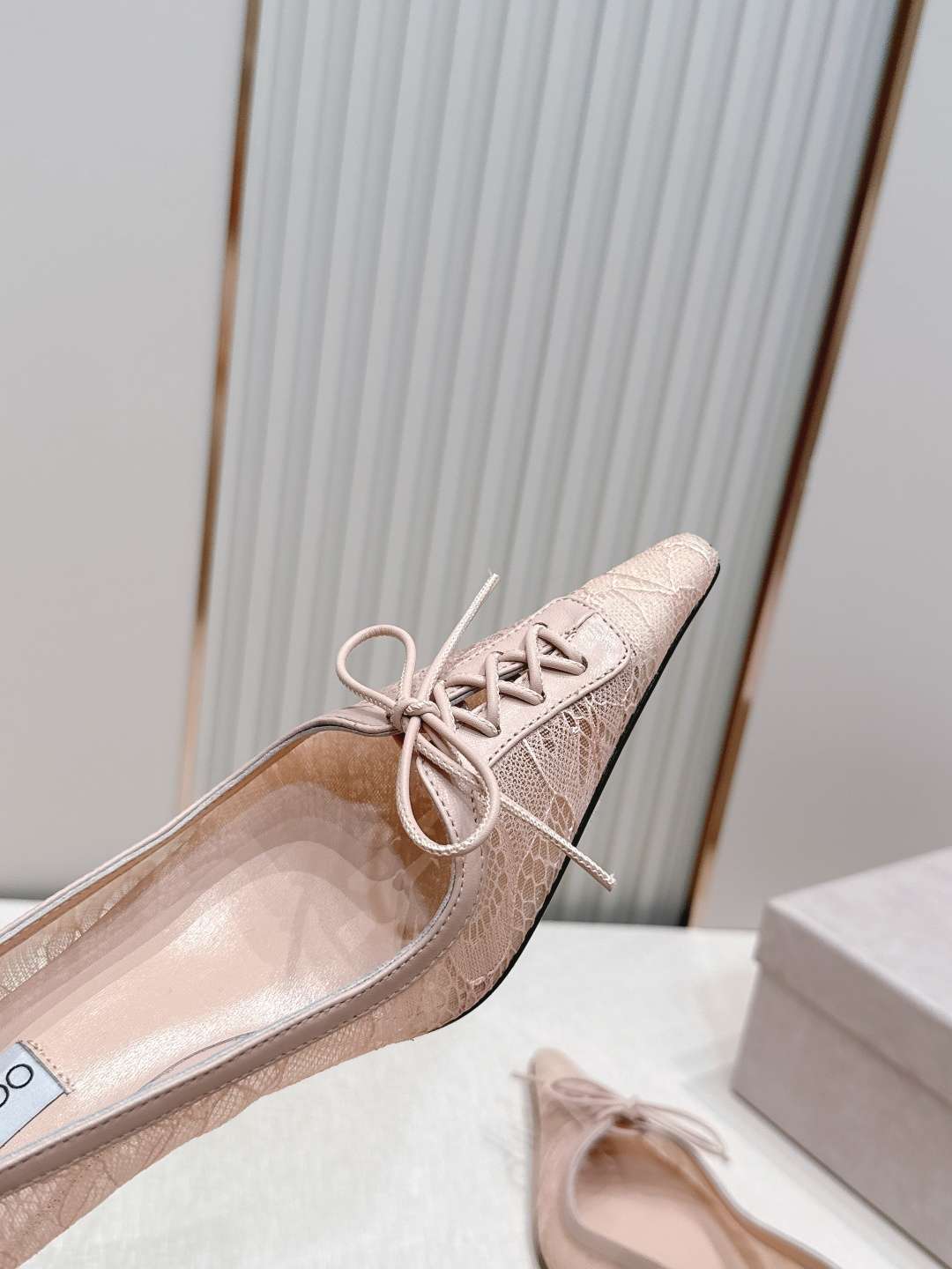 지미추(Jimmy Choo) 레이스업 레이스 포인티드토 펌프스 신발