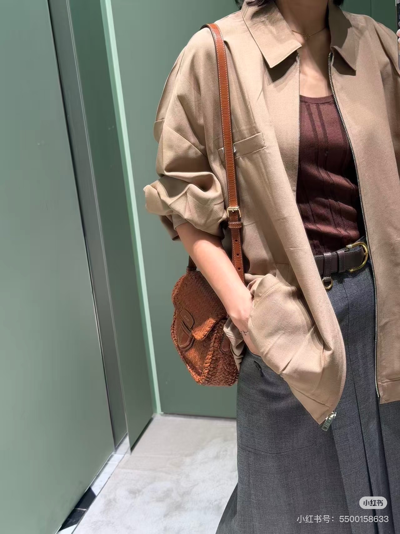 프라다(PRADA) 카키 오버핏 집업 재킷 상의 의류