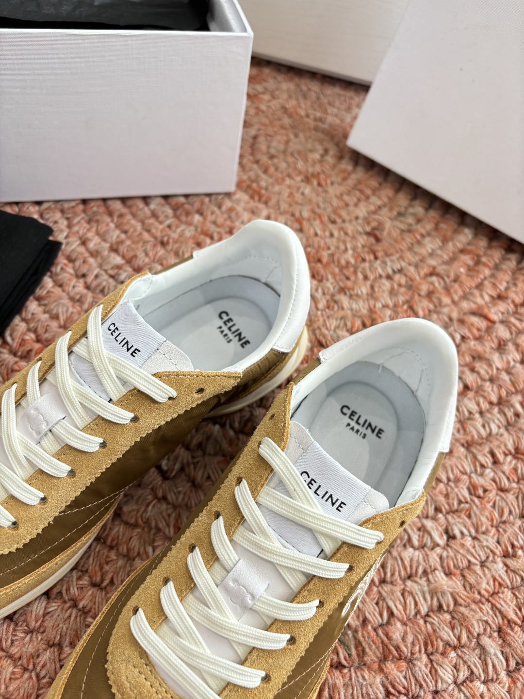 셀린느(CELINE) 레이서 트레이너 스니커즈 신발