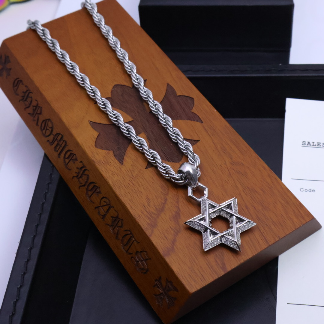 크롬하츠(CHROME HEARTS) 크로스 트위스트 체인 목걸이 악세사리