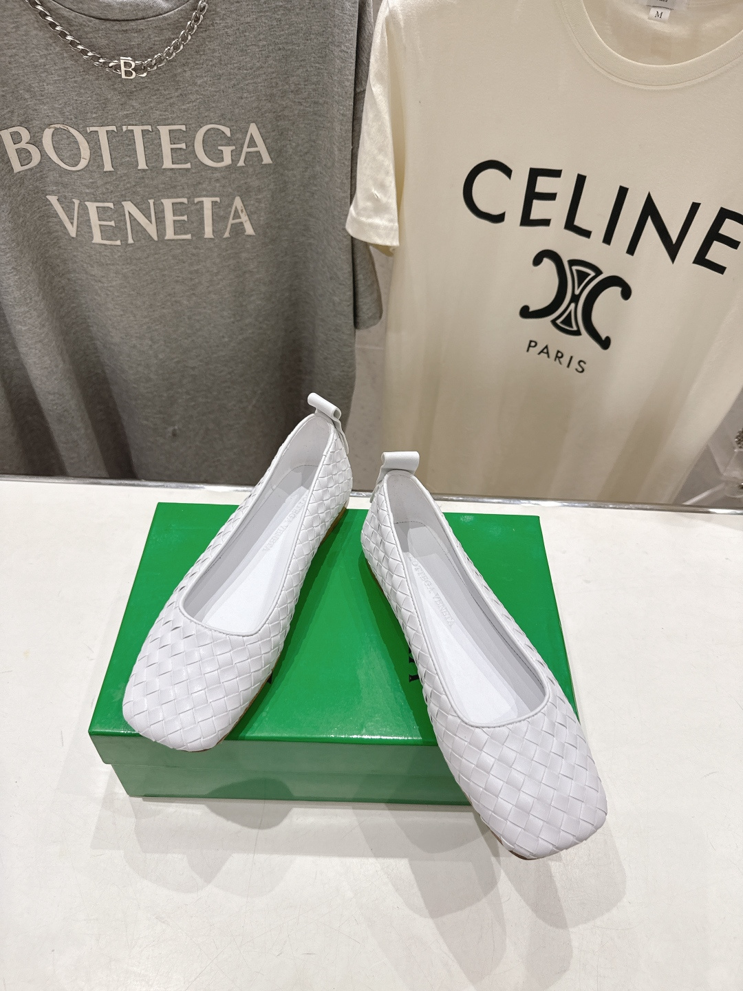 보테가베네타(Bottega Veneta) 아스테어 우븐 로퍼 신발