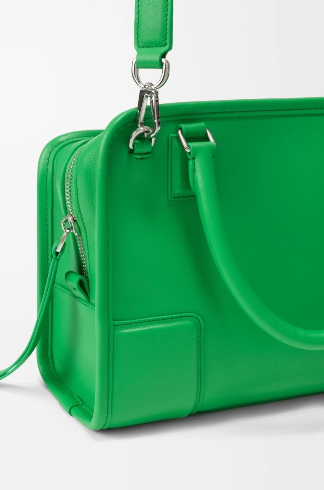 [Loewe] 로에베 Amazona 아마조나 180 소프트 카프스킨 스몰 백 가방