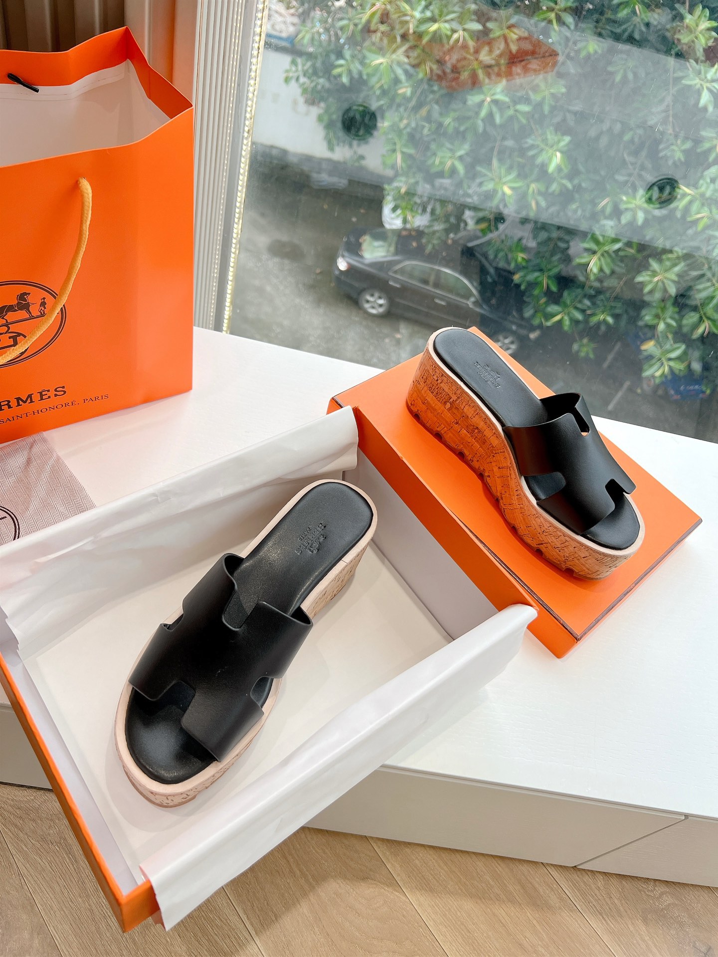 에르메스(HERMES) 웨지힐 슬리퍼 신발
