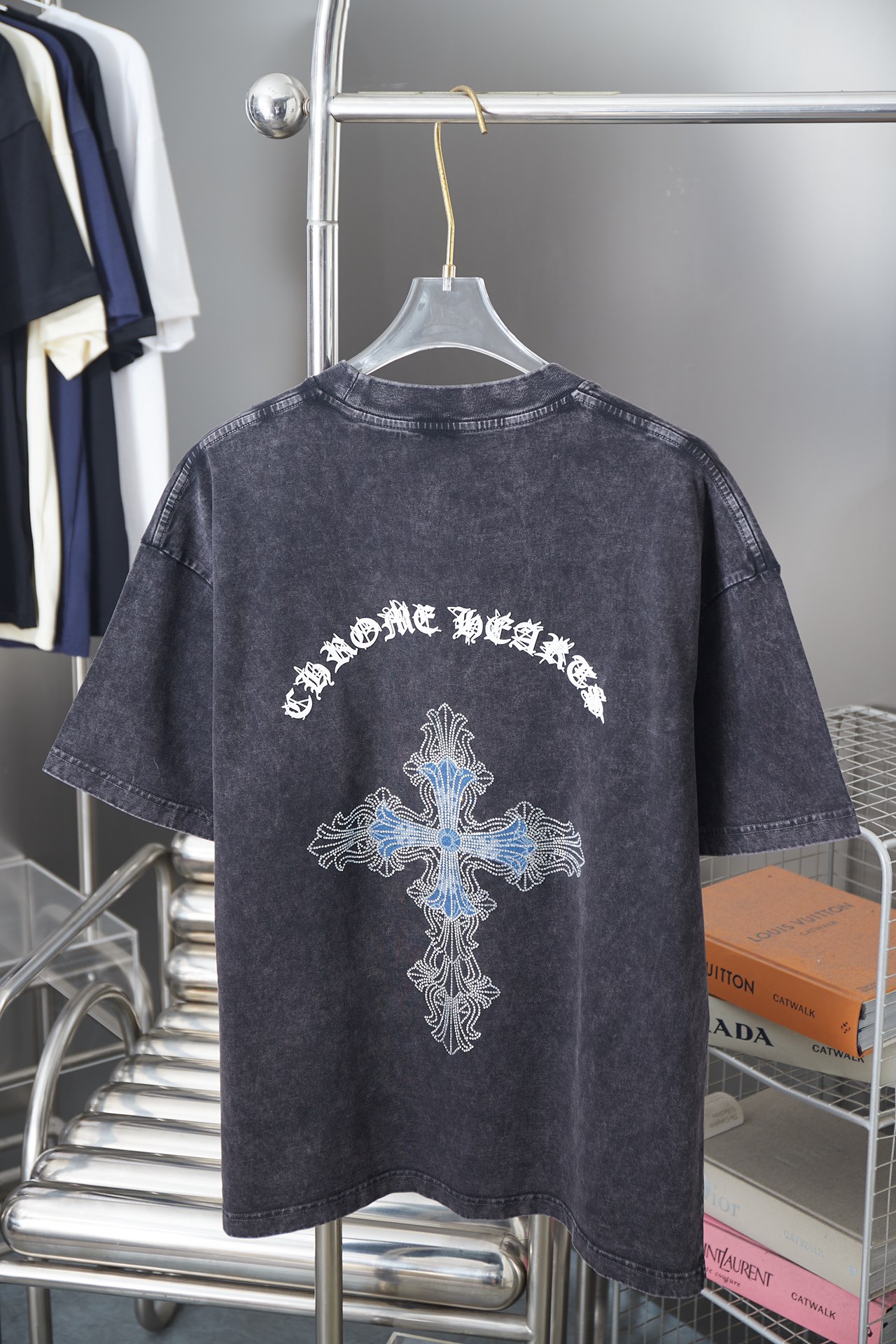 크롬하츠(Chrome Hearts) 크로스 핫픽스 반팔 티셔츠 상의 의류