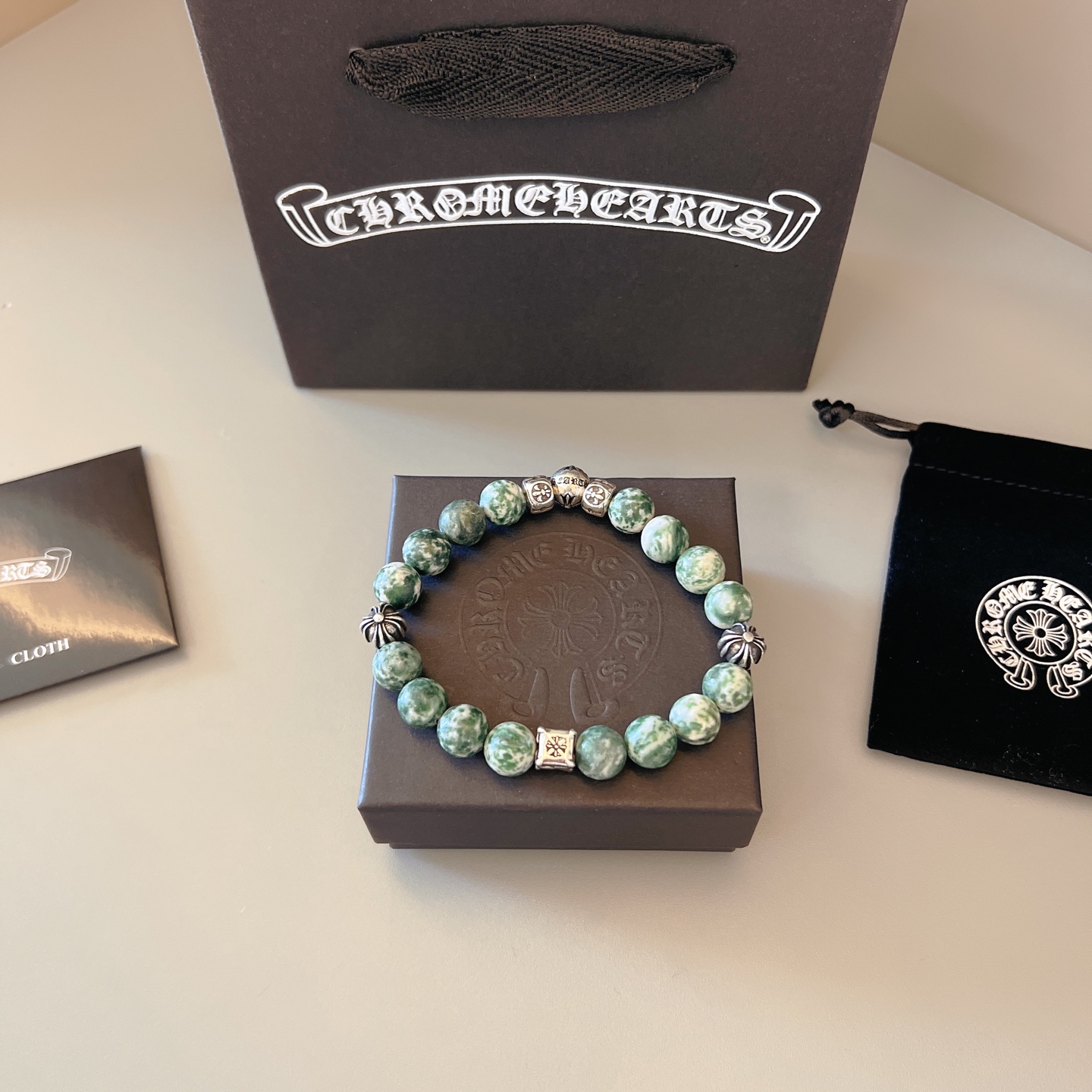 크롬하츠(CHROME HEARTS) 빈티지 크로스 비즈 팔찌 악세사리