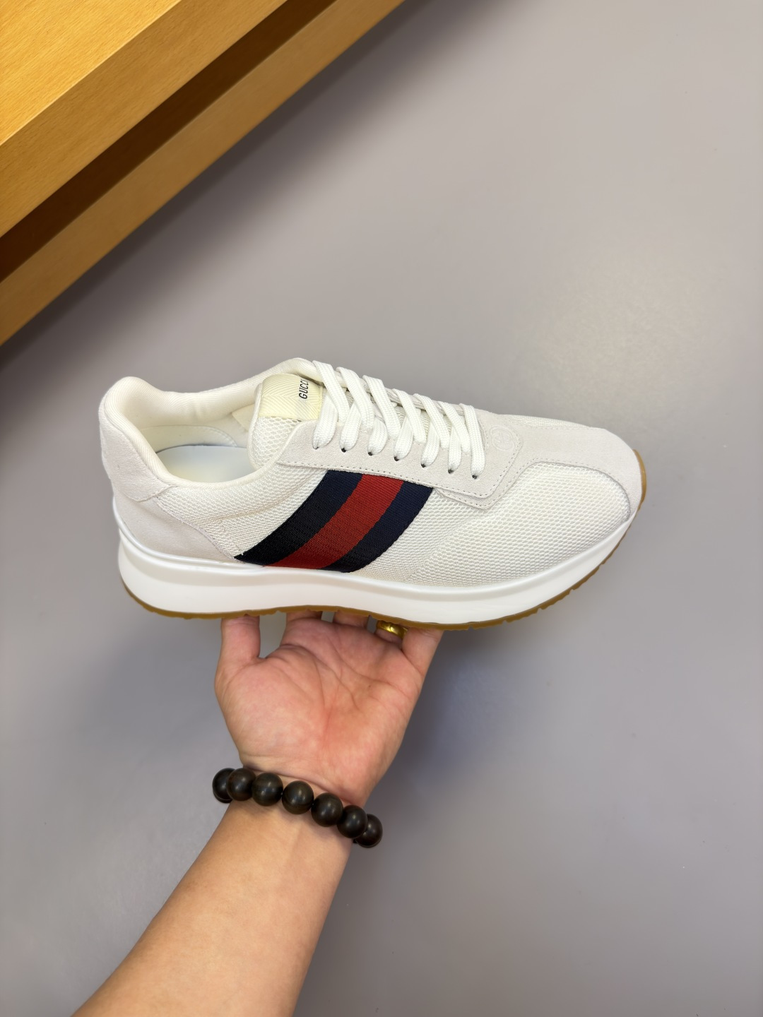 [Gucci] 구찌 프리미엄 스웨이드 & 메쉬 웹 스니커즈 신발