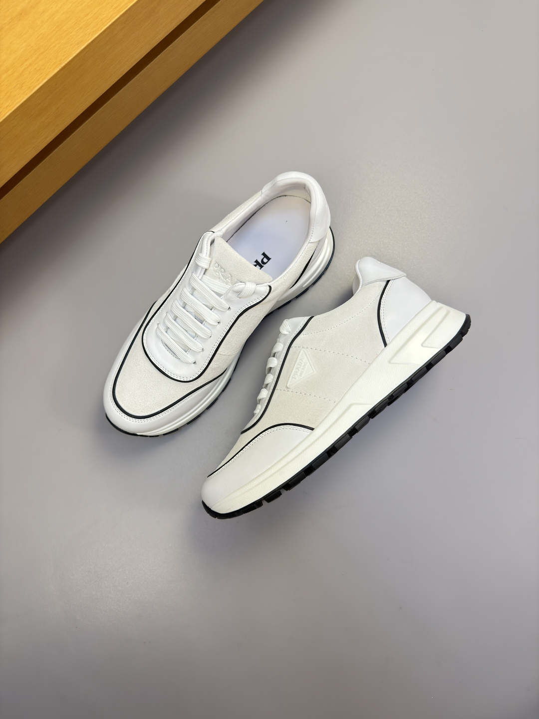 [Prada] 프라다 나파 & 스웨이드 콤비 스니커즈 신발