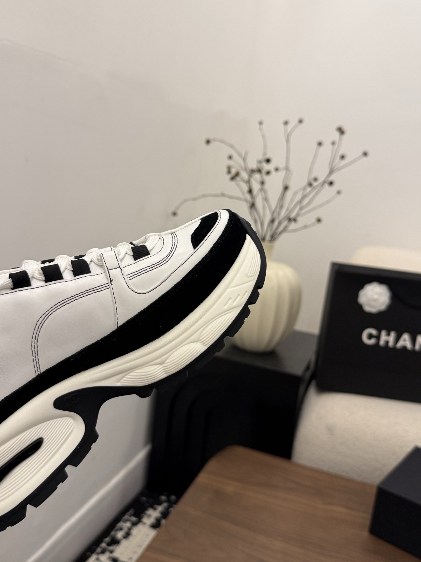 샤넬(CHANEL) 배색 캐주얼 스니커즈 신발