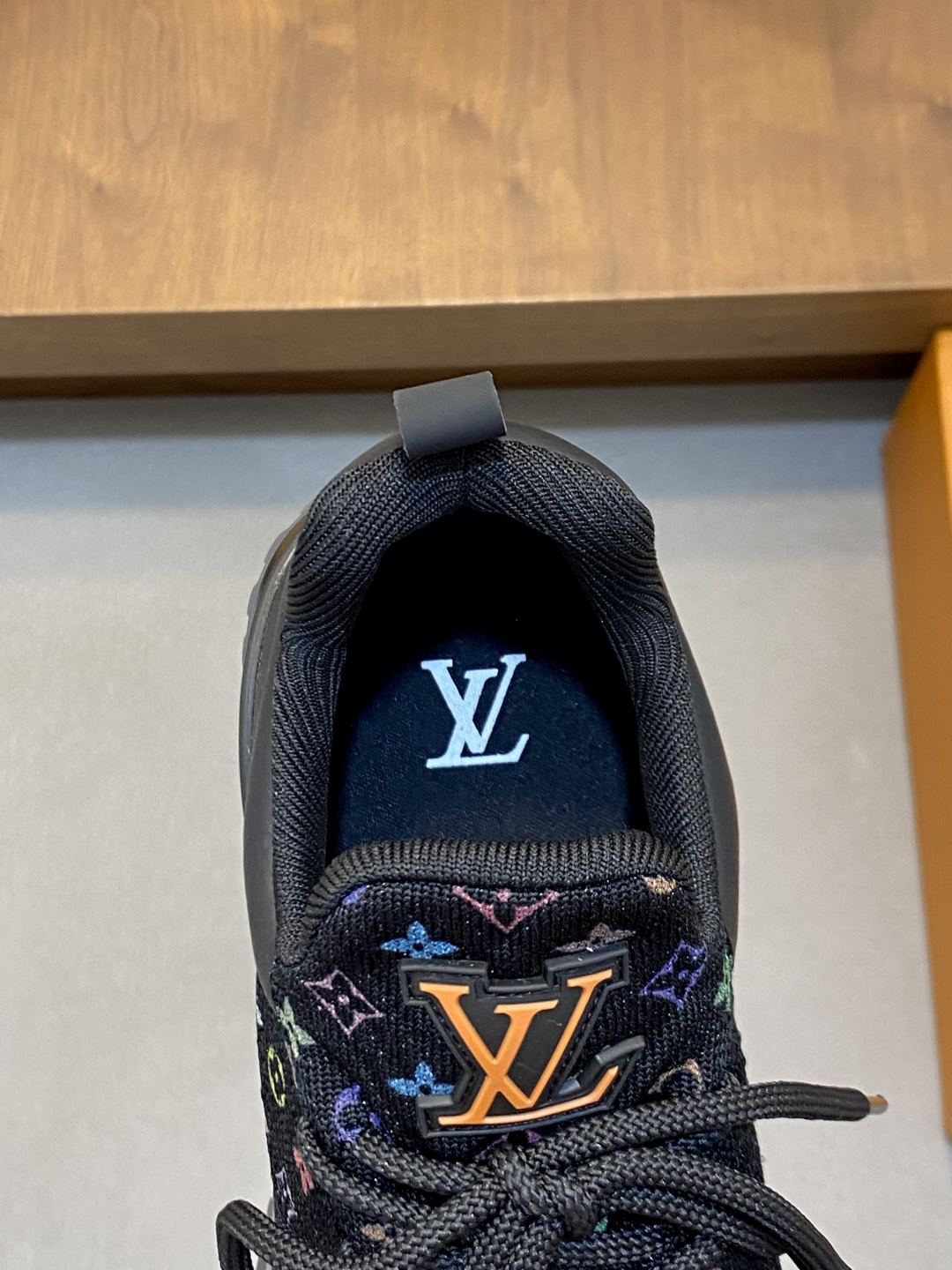 [Louis Vuitton] LV 루이비통 Beverly Hills 비버리 힐즈 모노그램 플라이니트 스니커즈 신발 복제