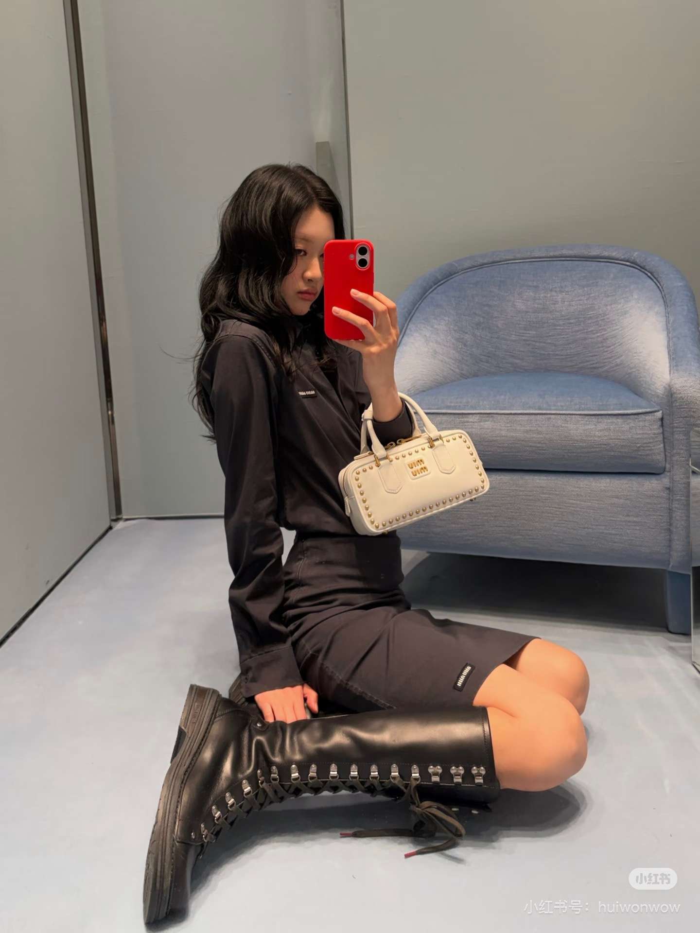 미우미우(MIU MIU) 미니 로고 코튼 블렌드 셔츠 상의 의류