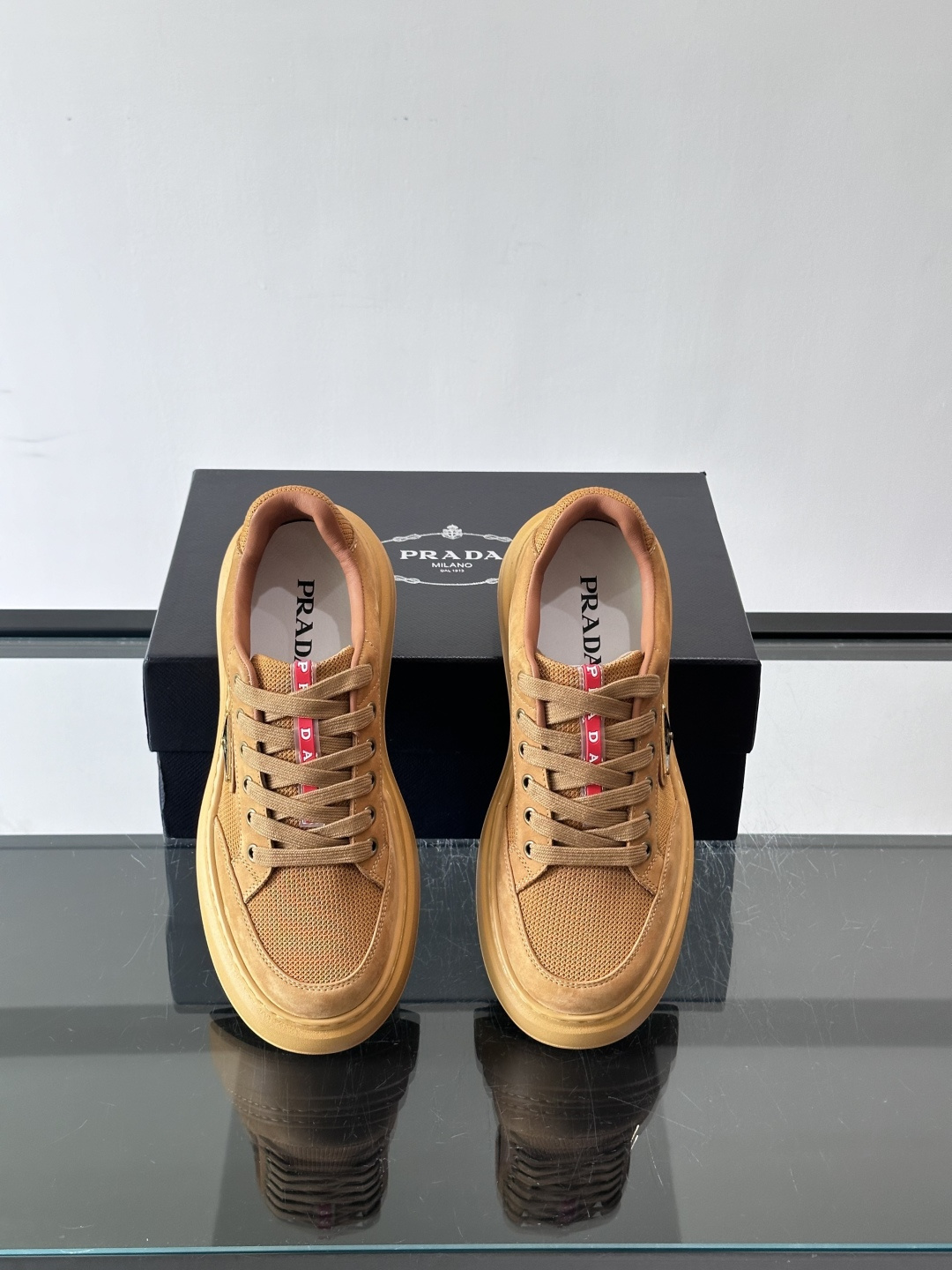 [Prada] 프라다 투톤 믹스 레더 & 메쉬 스니커즈 신발 복제
