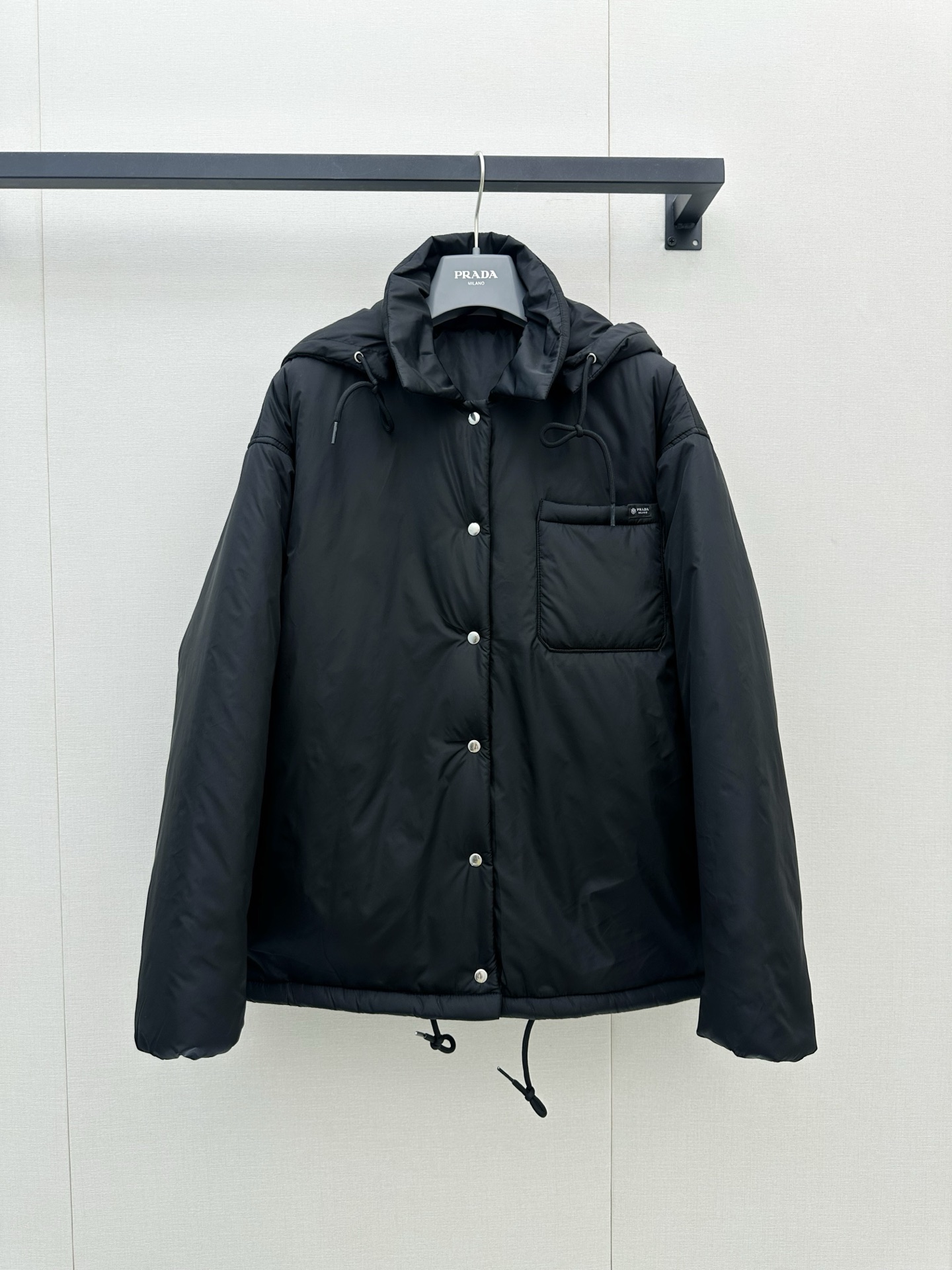 프라다(PRADA) 탈부착 후드 패딩 셔츠 재킷 상의 의류